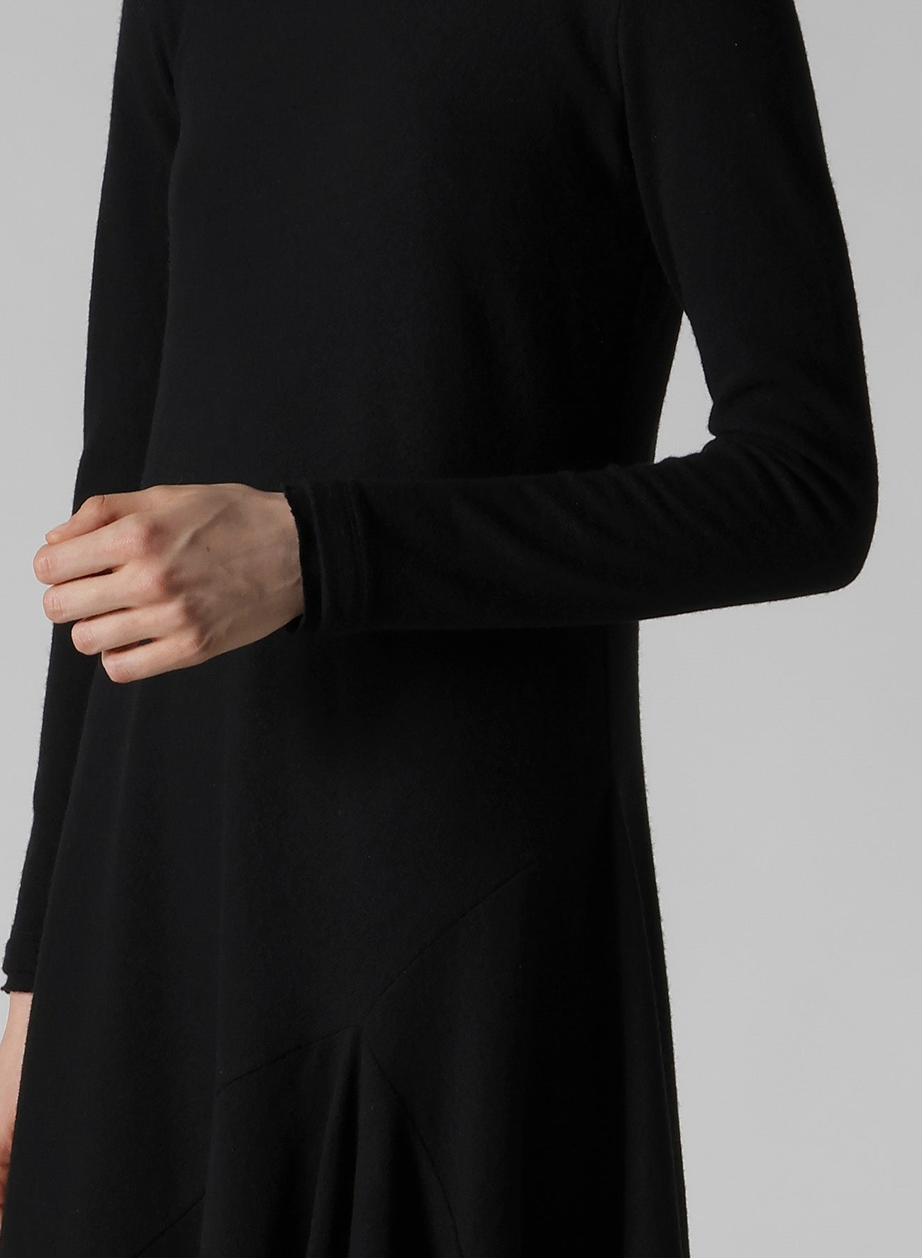 W/NY JERSEY ROUND NECK FLARE DRESS