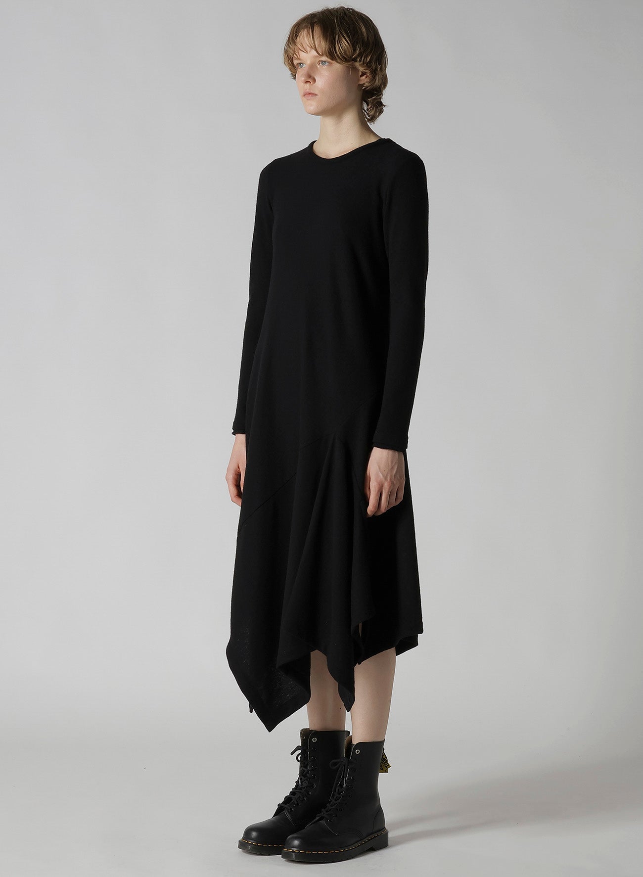 W/NY JERSEY ROUND NECK FLARE DRESS