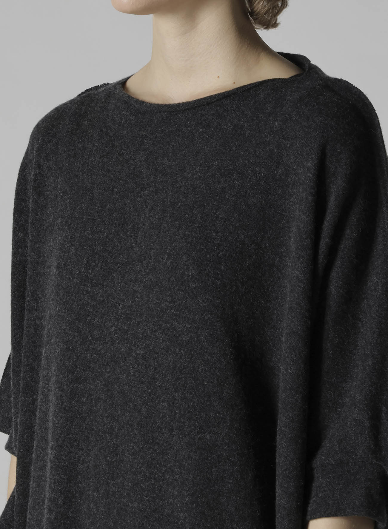 W/NY JERSEY DOLMAN SLEEVE DRESS
