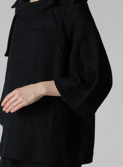 GEOMETRIC SHEER COLLARED RAGLAN PULLOVER