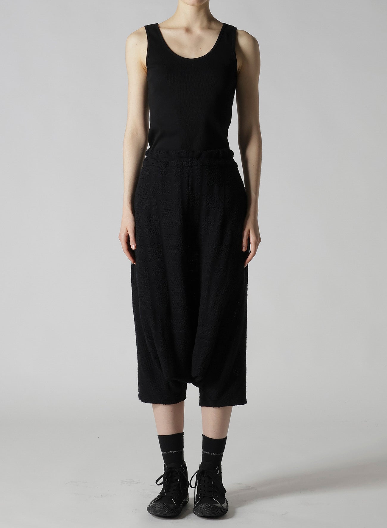 GEOMETRIC SHEER JQ POCKET SAROUEL PANTS
