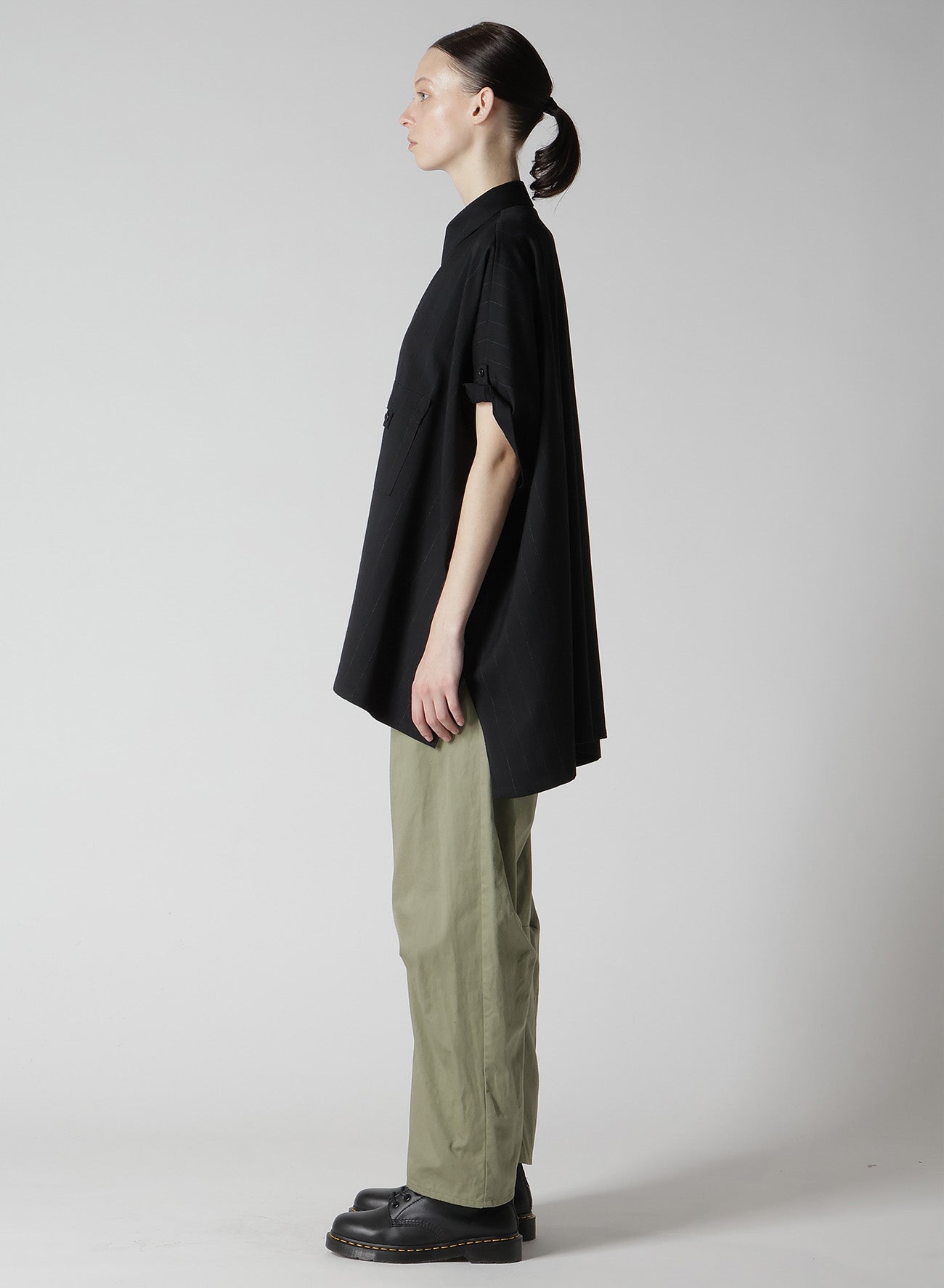 W/RY STRIPE ROLLED SLEEVE BLOUSE