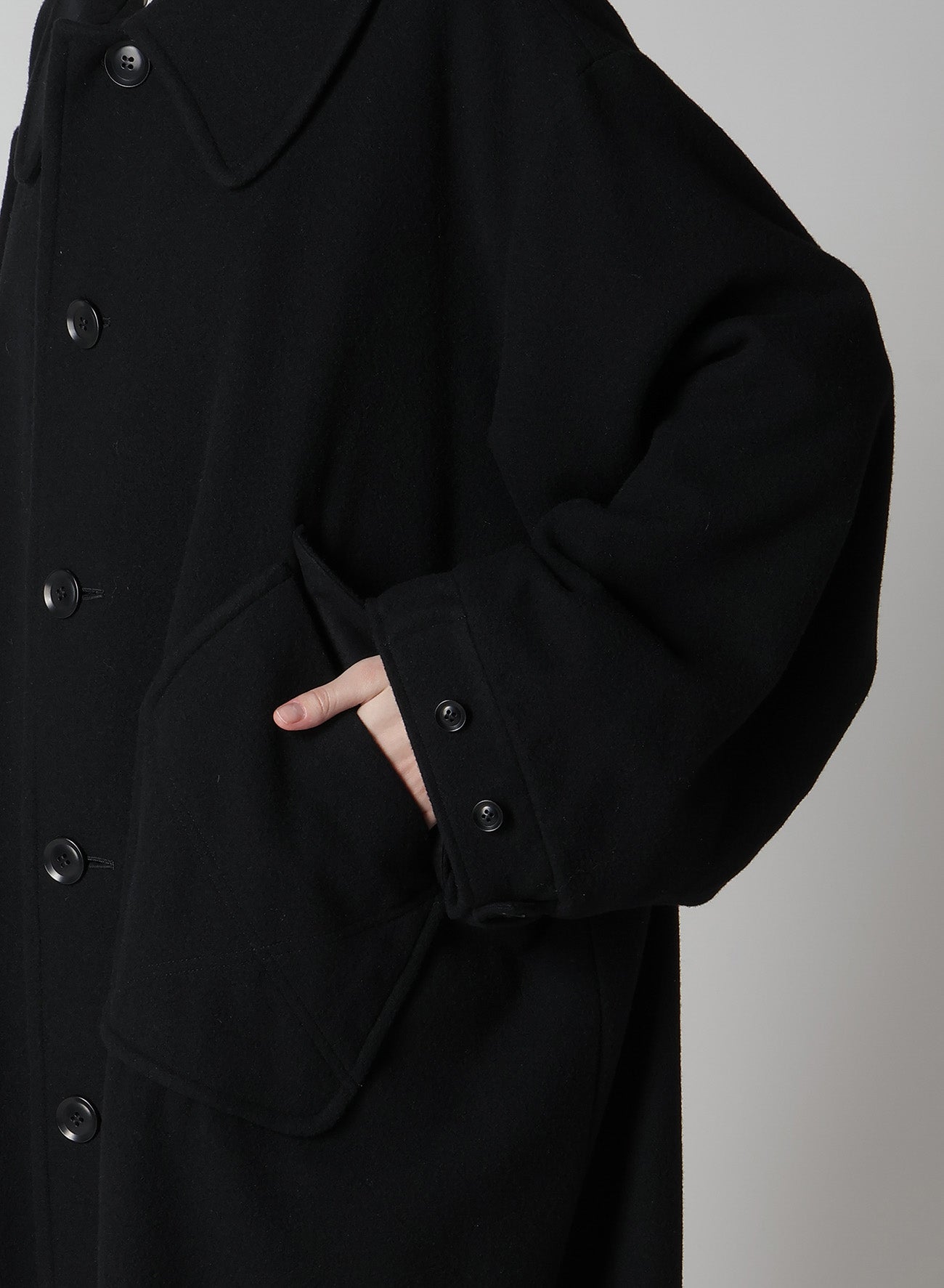 AIRY MOSSER BIG POCKET COAT