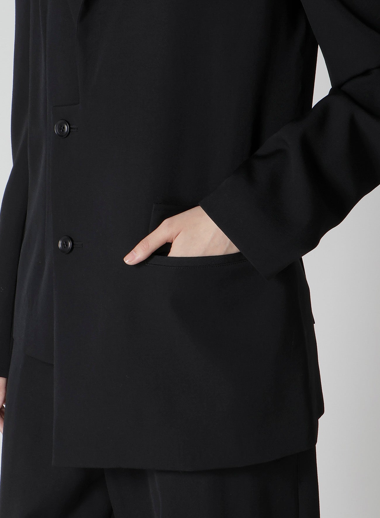 WOOL GABARDINE ASYMMETRIC JACKET