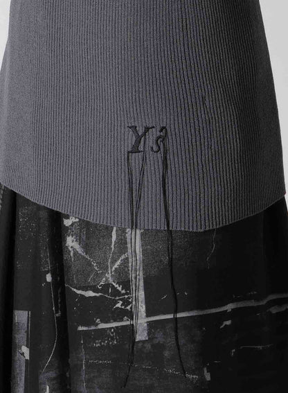 RIBBED HIGH NECK KNIT