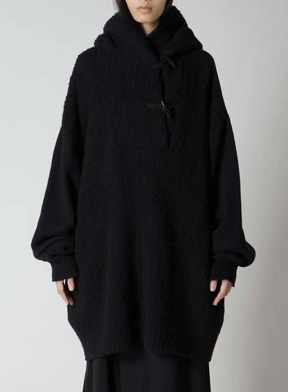 TOGGLE BUTTUN HOODIE