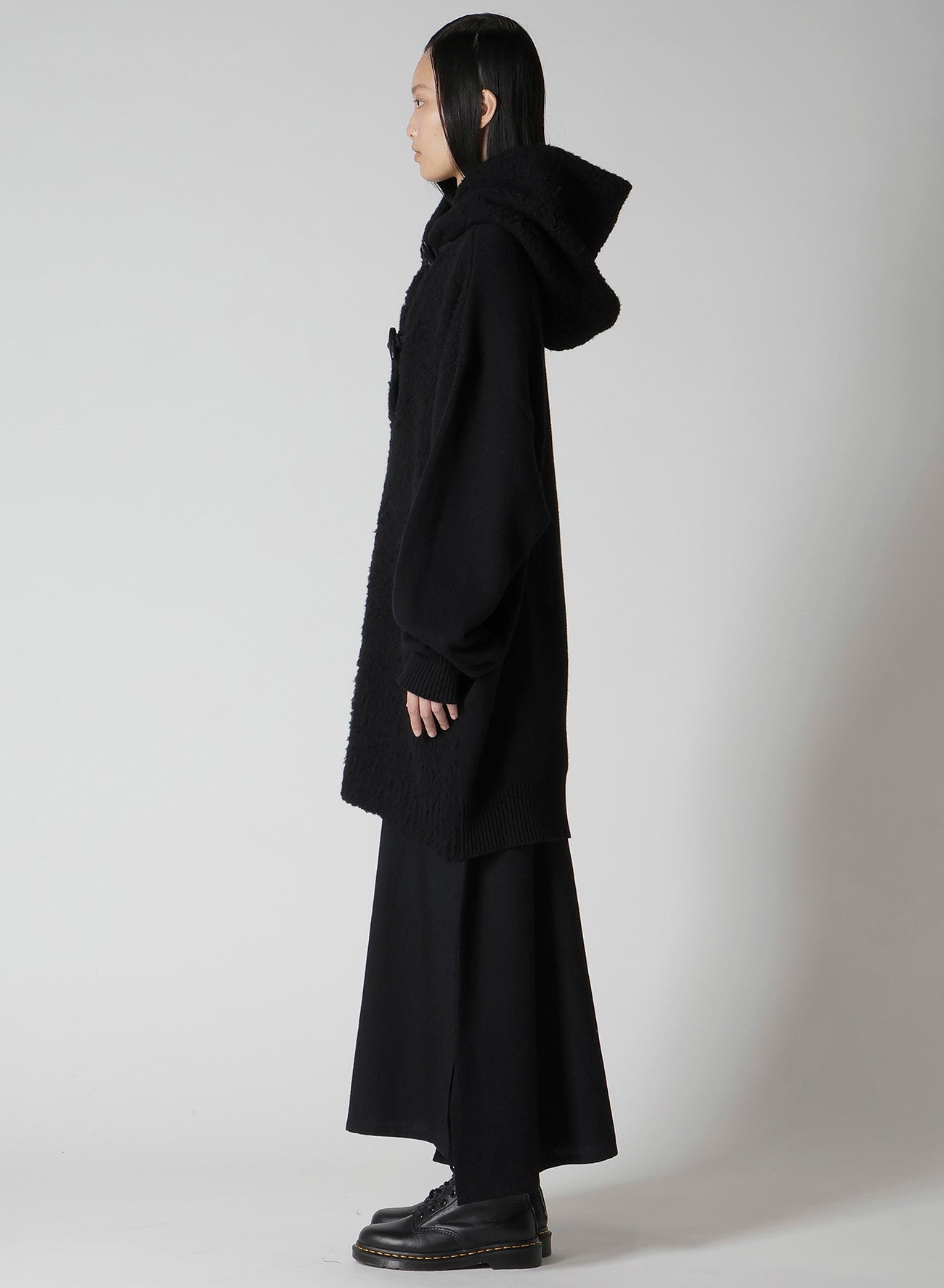 TOGGLE BUTTUN HOODIE