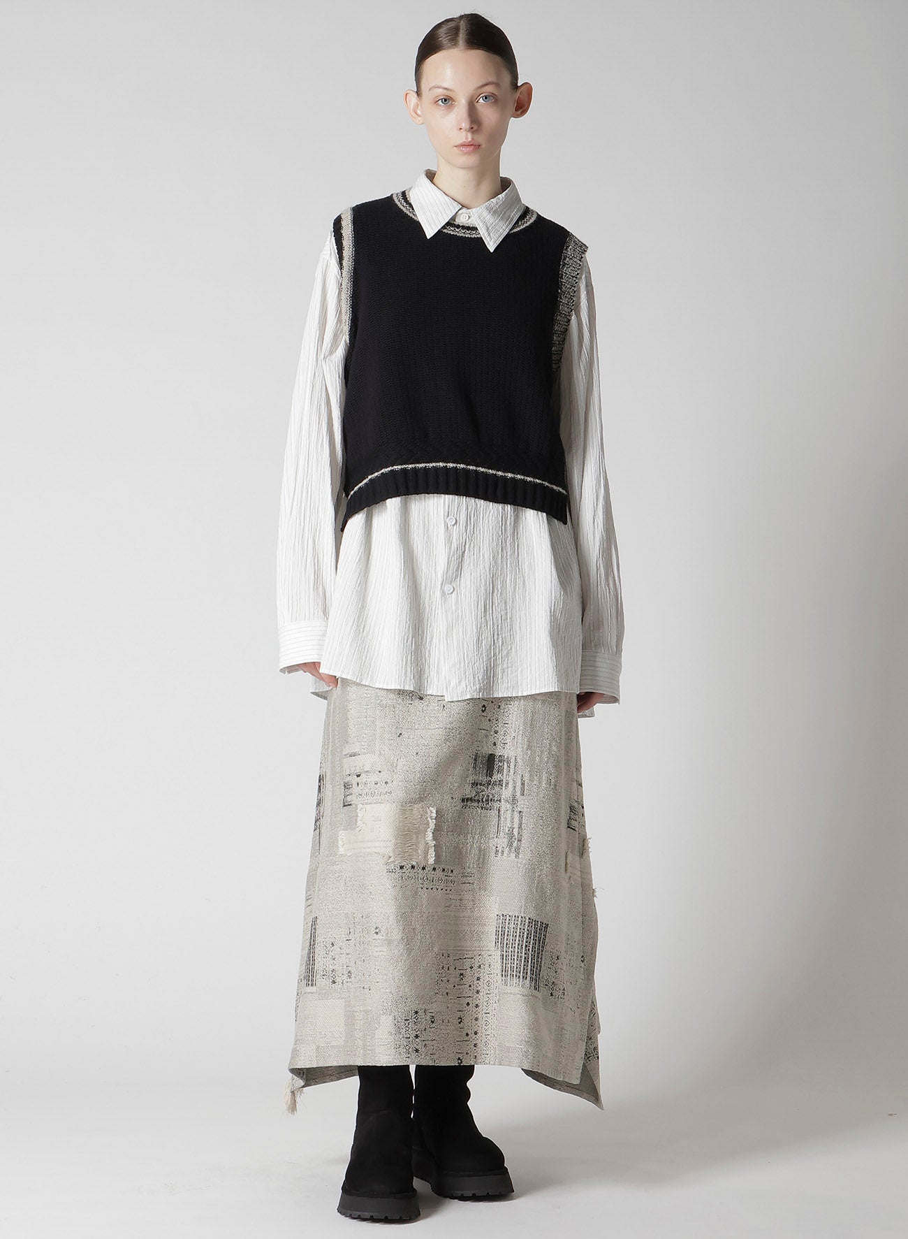 NAITIVE JACQUARD DESIGN KNIT VEST