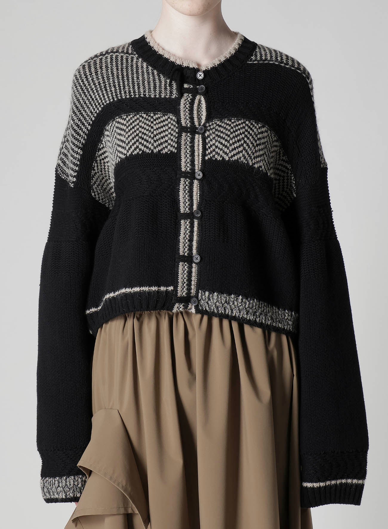 NAITIVE JACQUARD DESING KNIT CARDIGAN