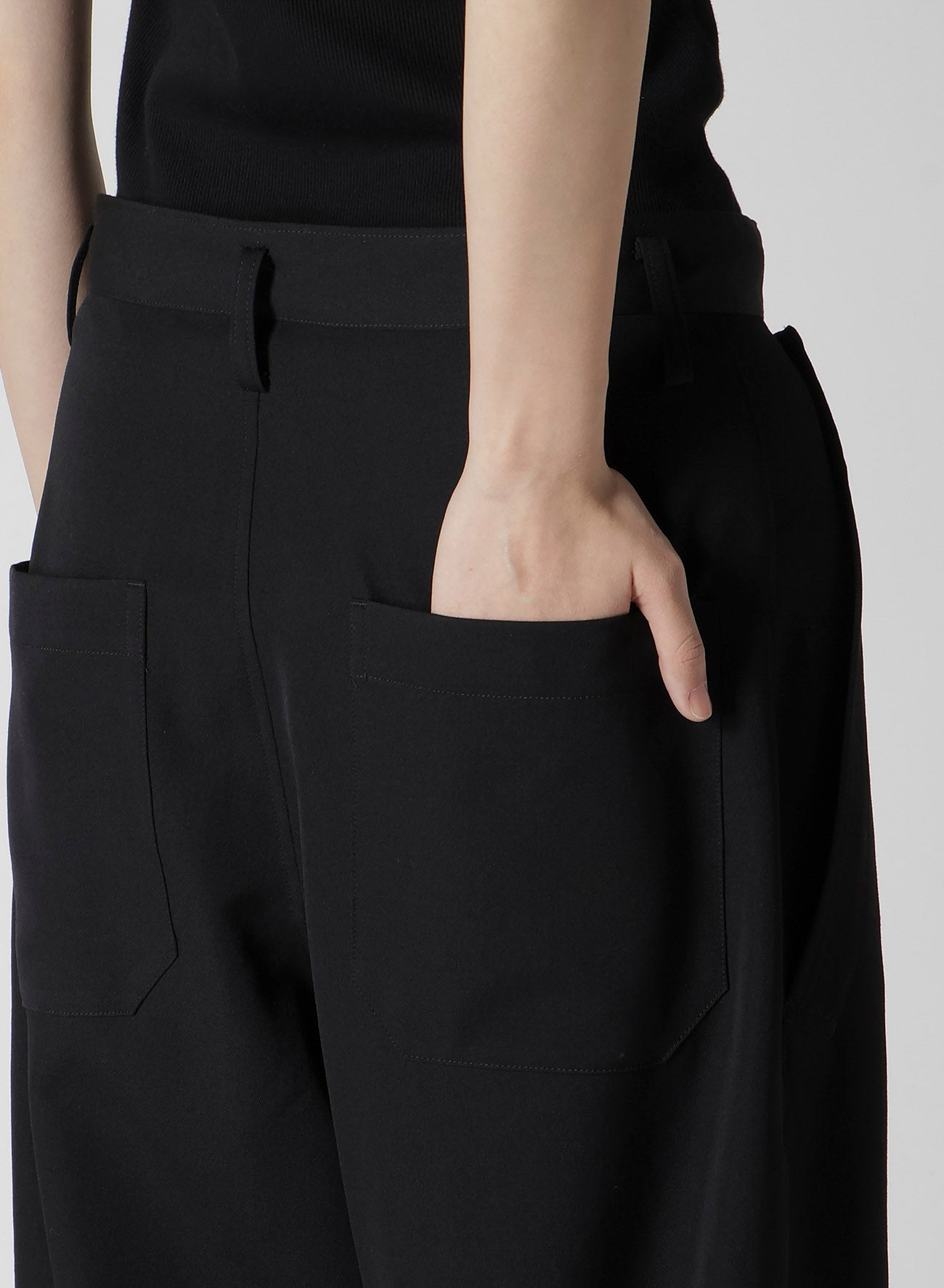 WOOL GABARDINE KO-SAILOR PANTS