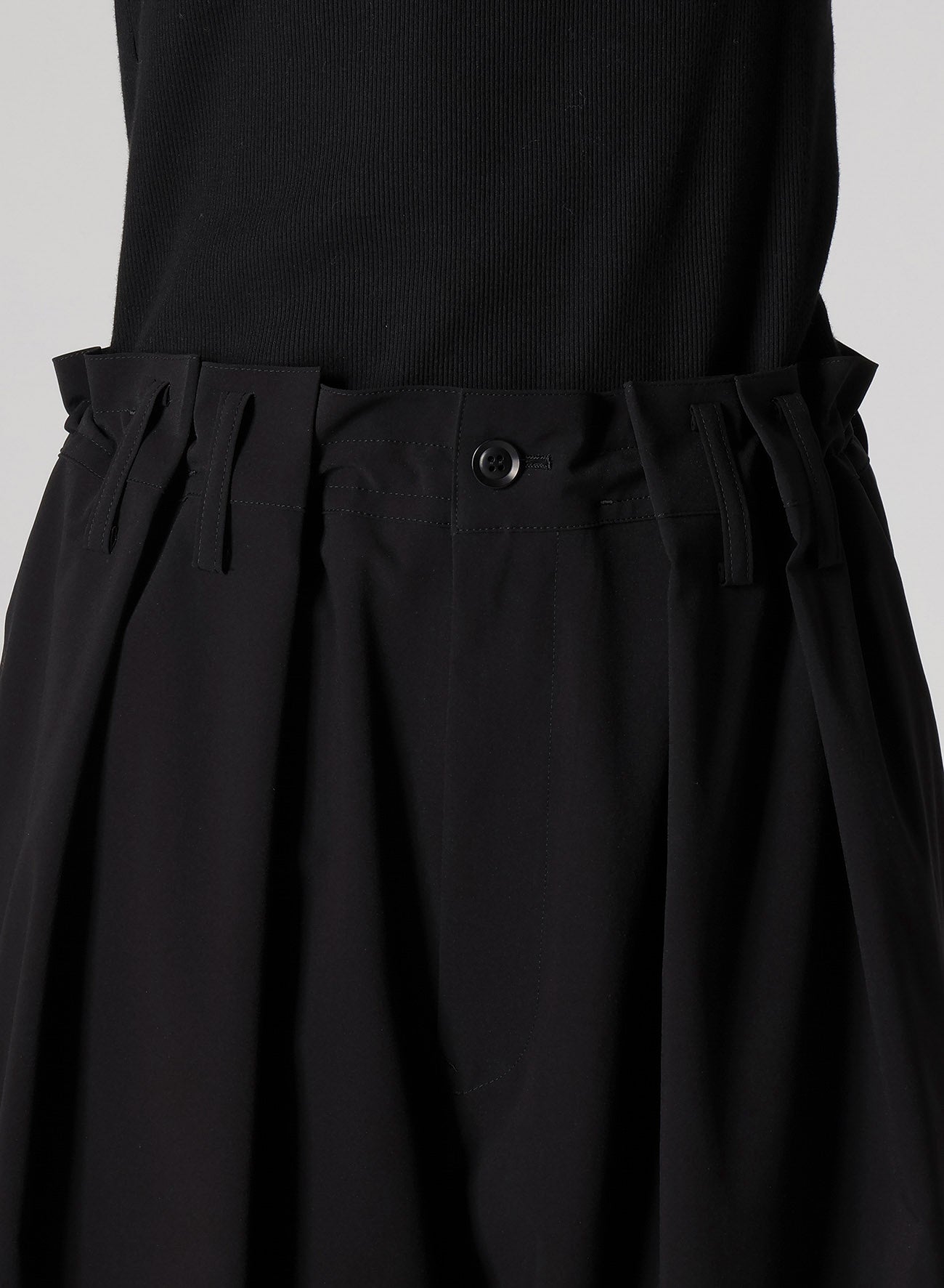 PE/ TAFTA DOUBLE TUCK GATEHRED PANTS