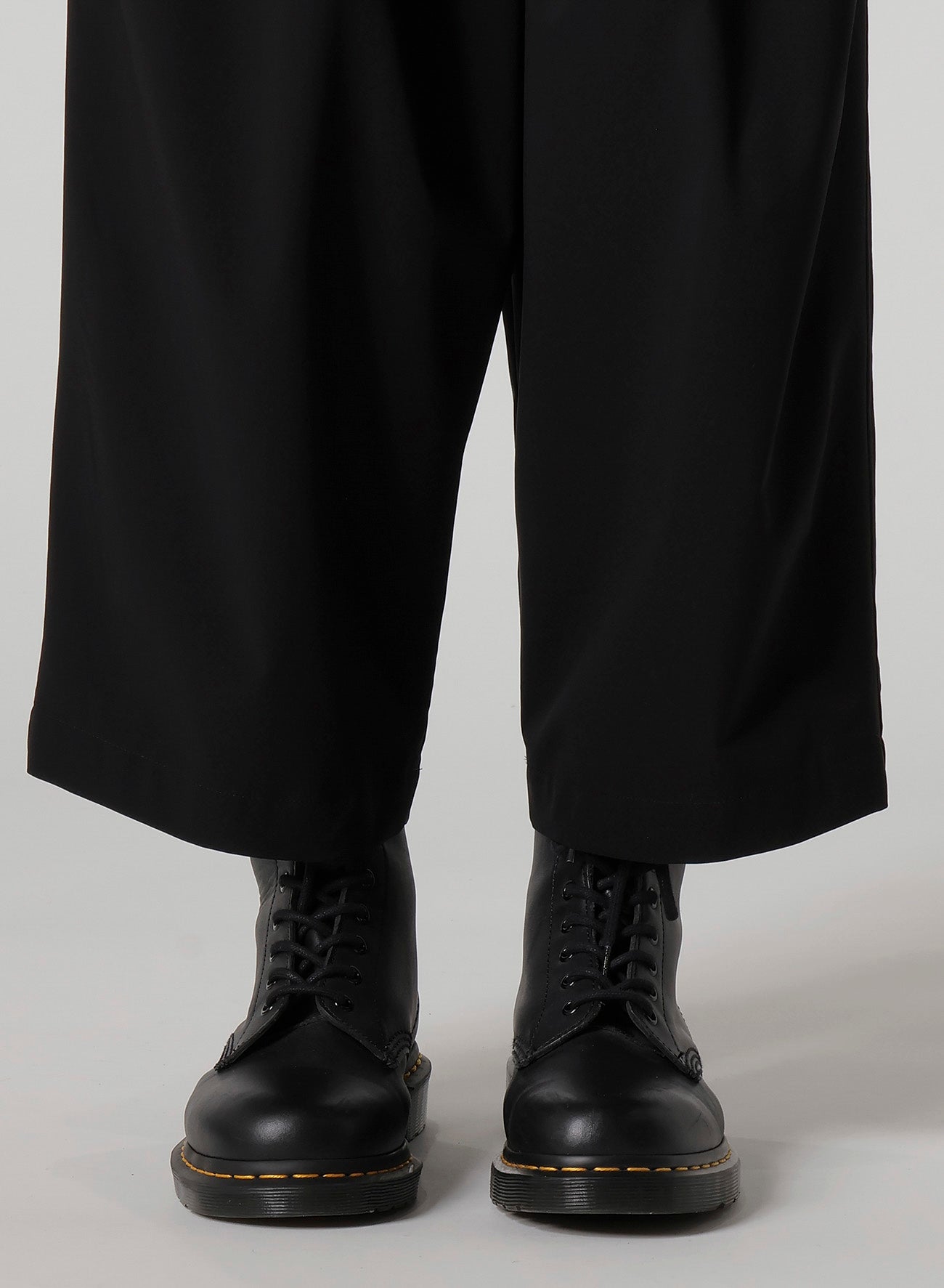 PE/ TAFTA DOUBLE TUCK GATEHRED PANTS