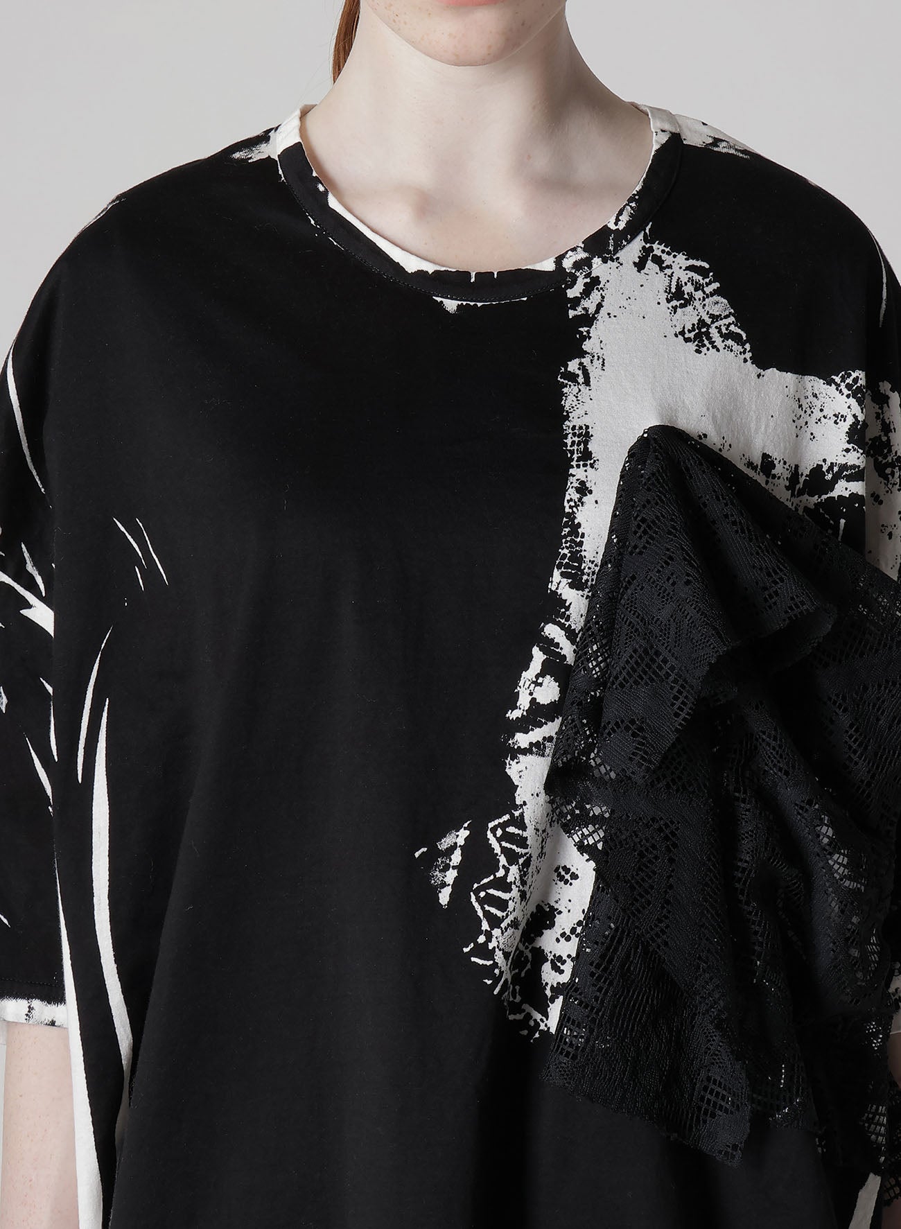 COTTON LACE/PRINT BIG POCKET PULLOVER