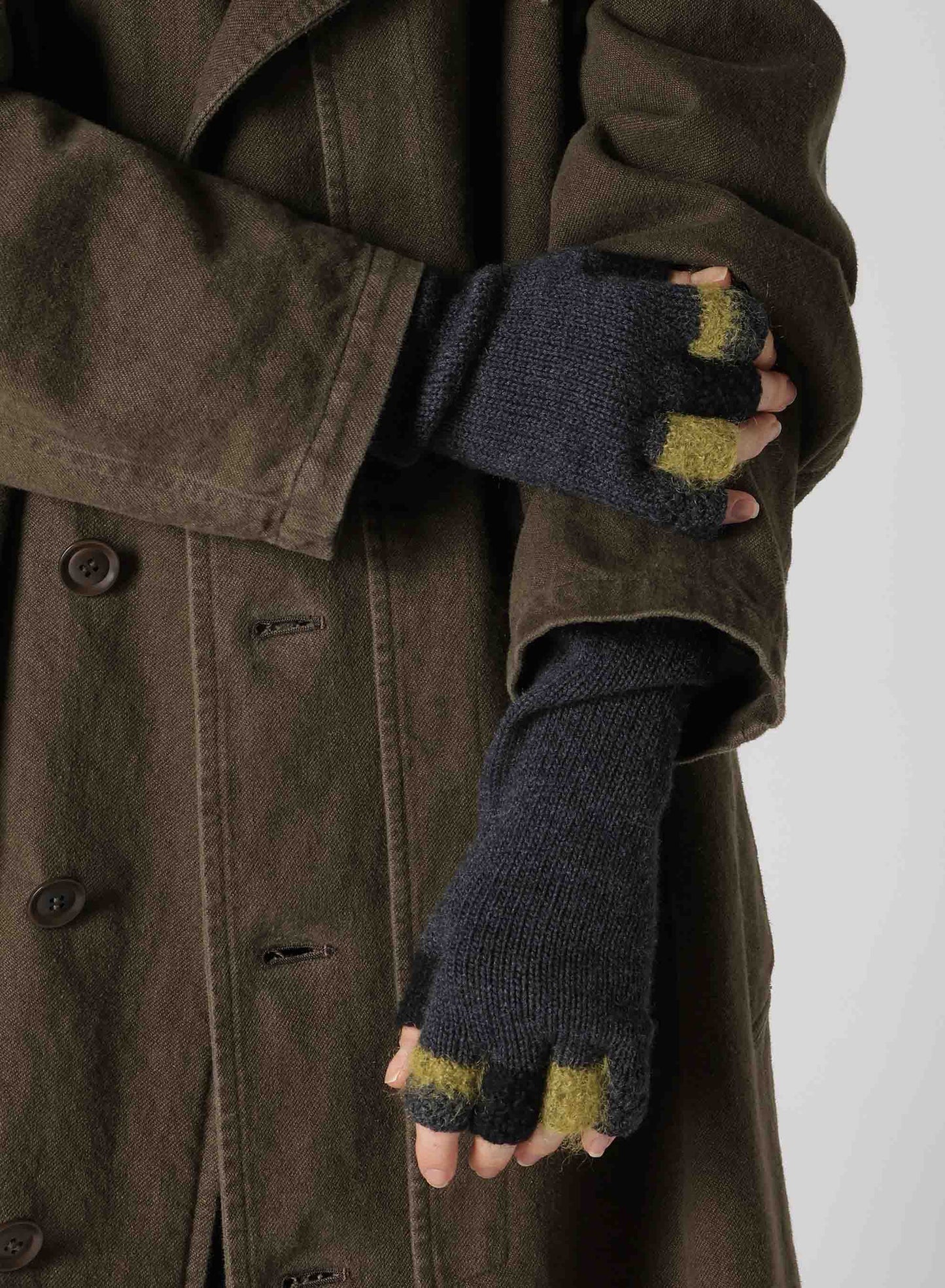 W SLUB×MOHAIR PATCHED FINGERLESS LONG GLOVES