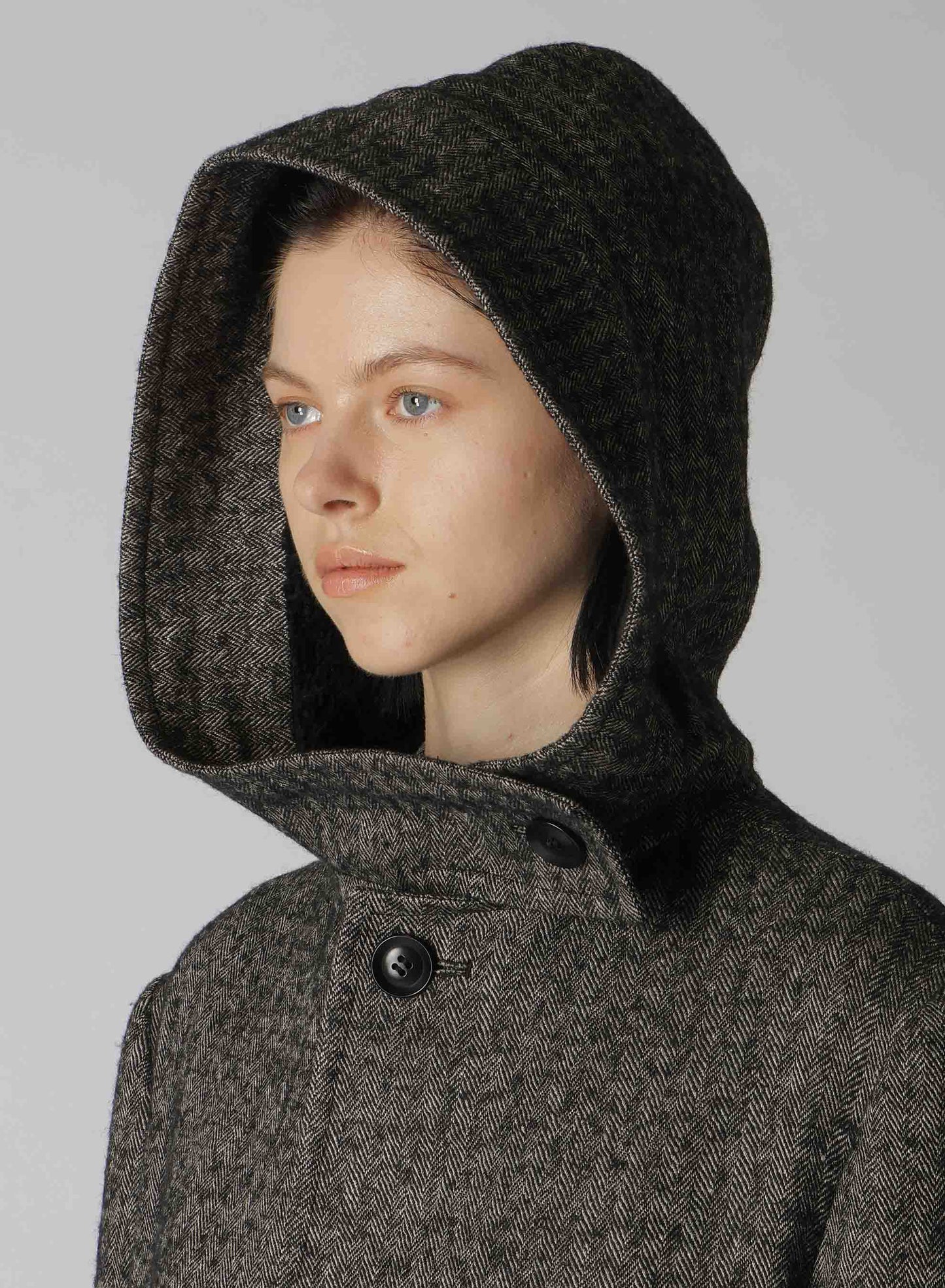 LINEN/WOOL RAISED HERRINGBONE LONG COAT WITH HOODIE