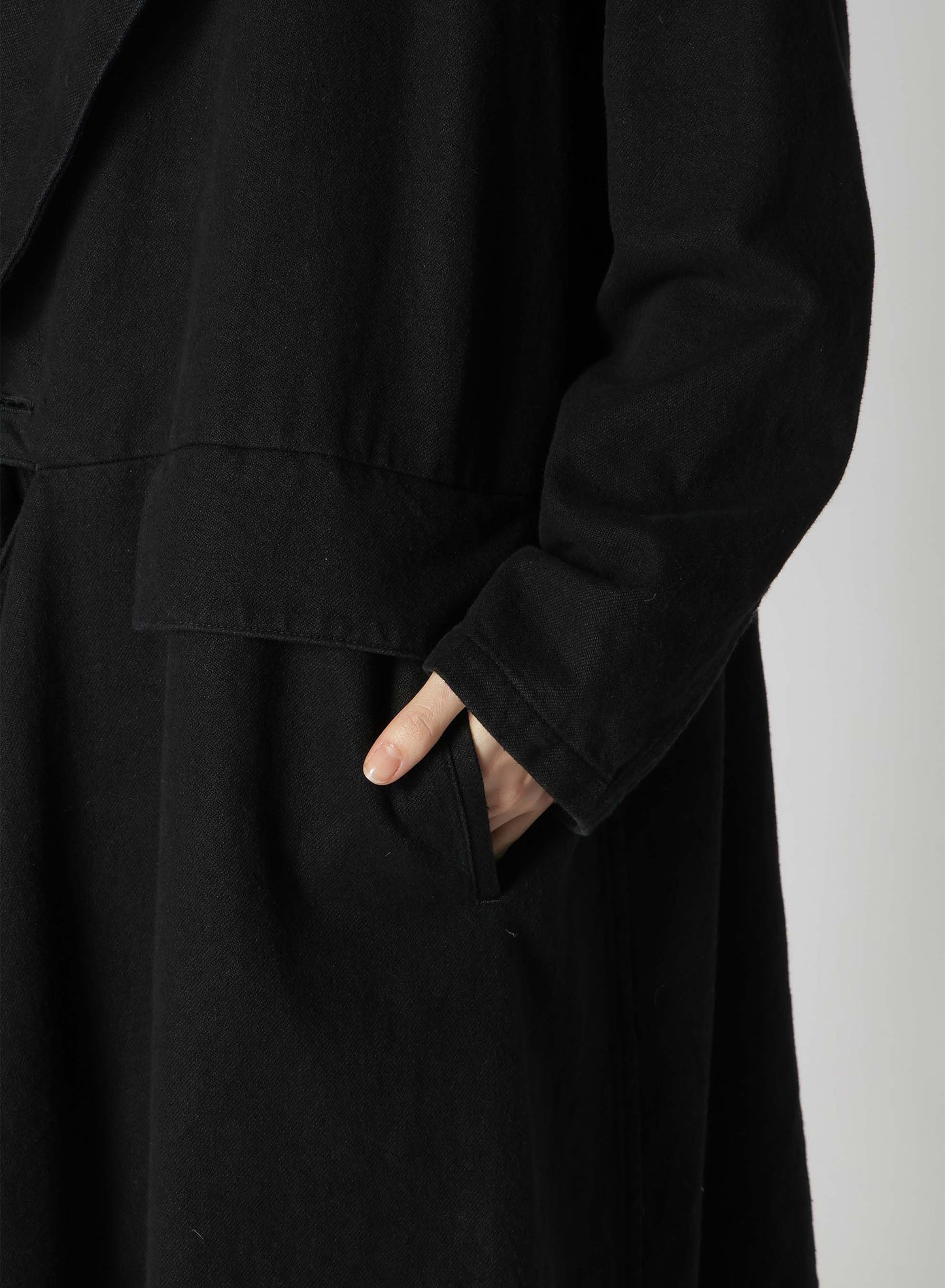 C/LI GABARDINE LEFT FRONT CUTTING COAT