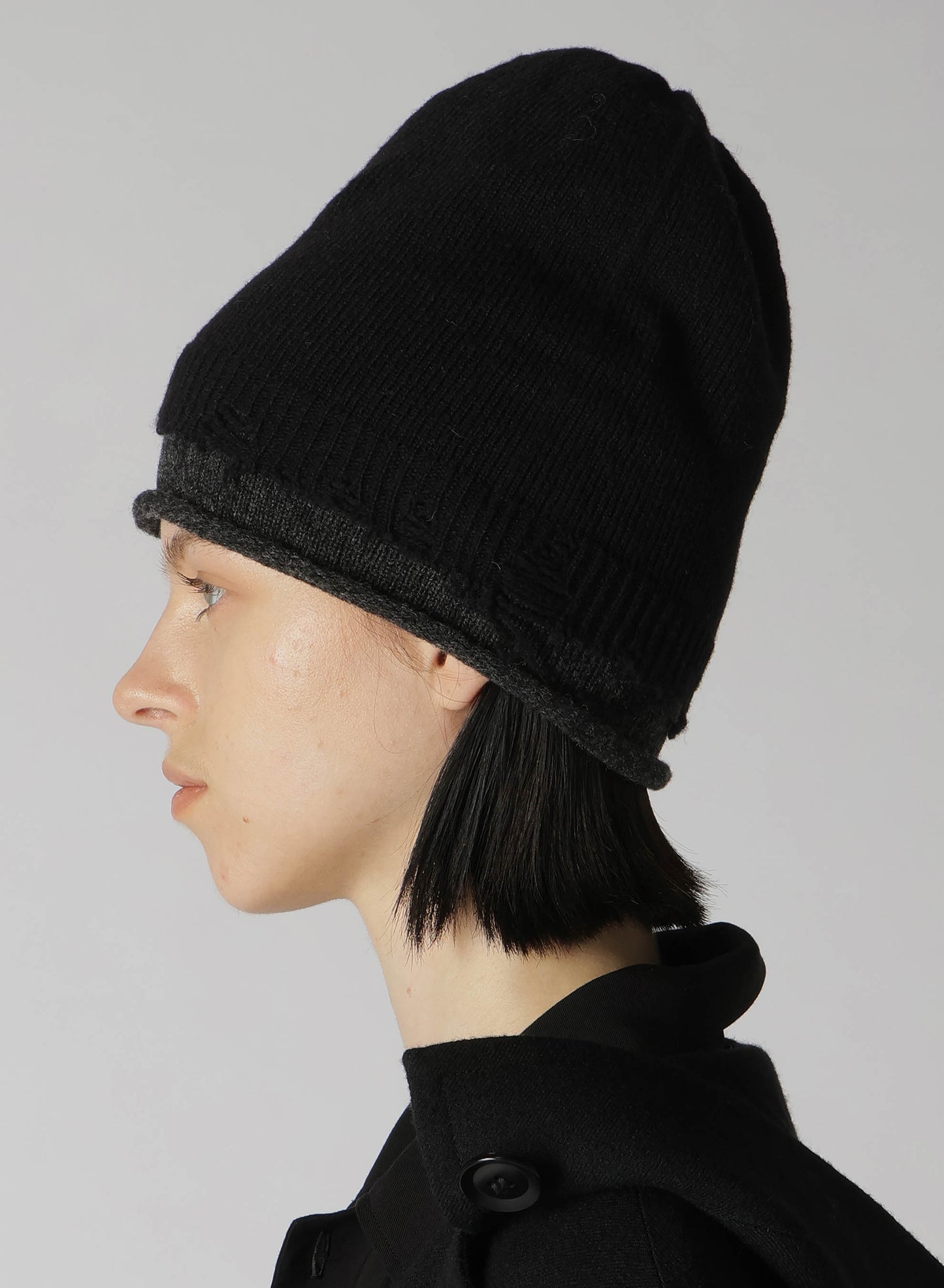 MILANO LAMB DAMAGED BEANIE