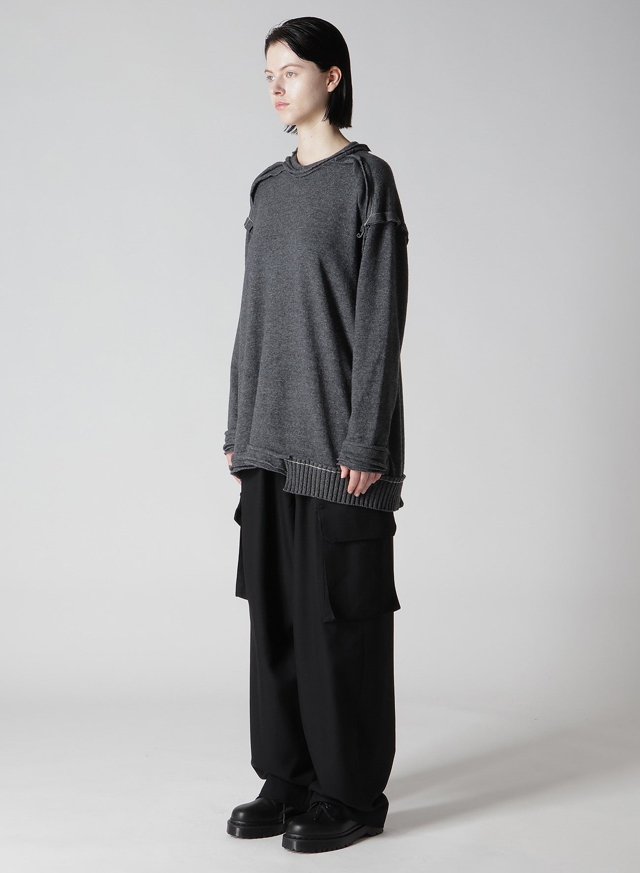 WOOL BLEND RIB BLEED DOUBLED ROUND NECK PULLOVER