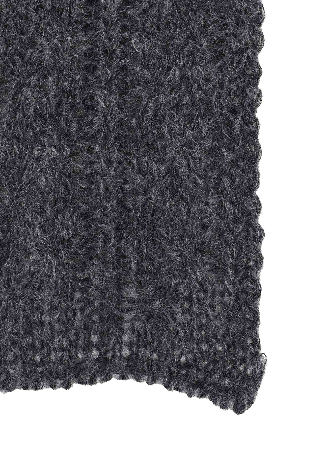 PATCHED KNITTED SCARF