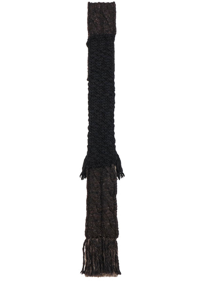 PATCHED KNITTED SCARF