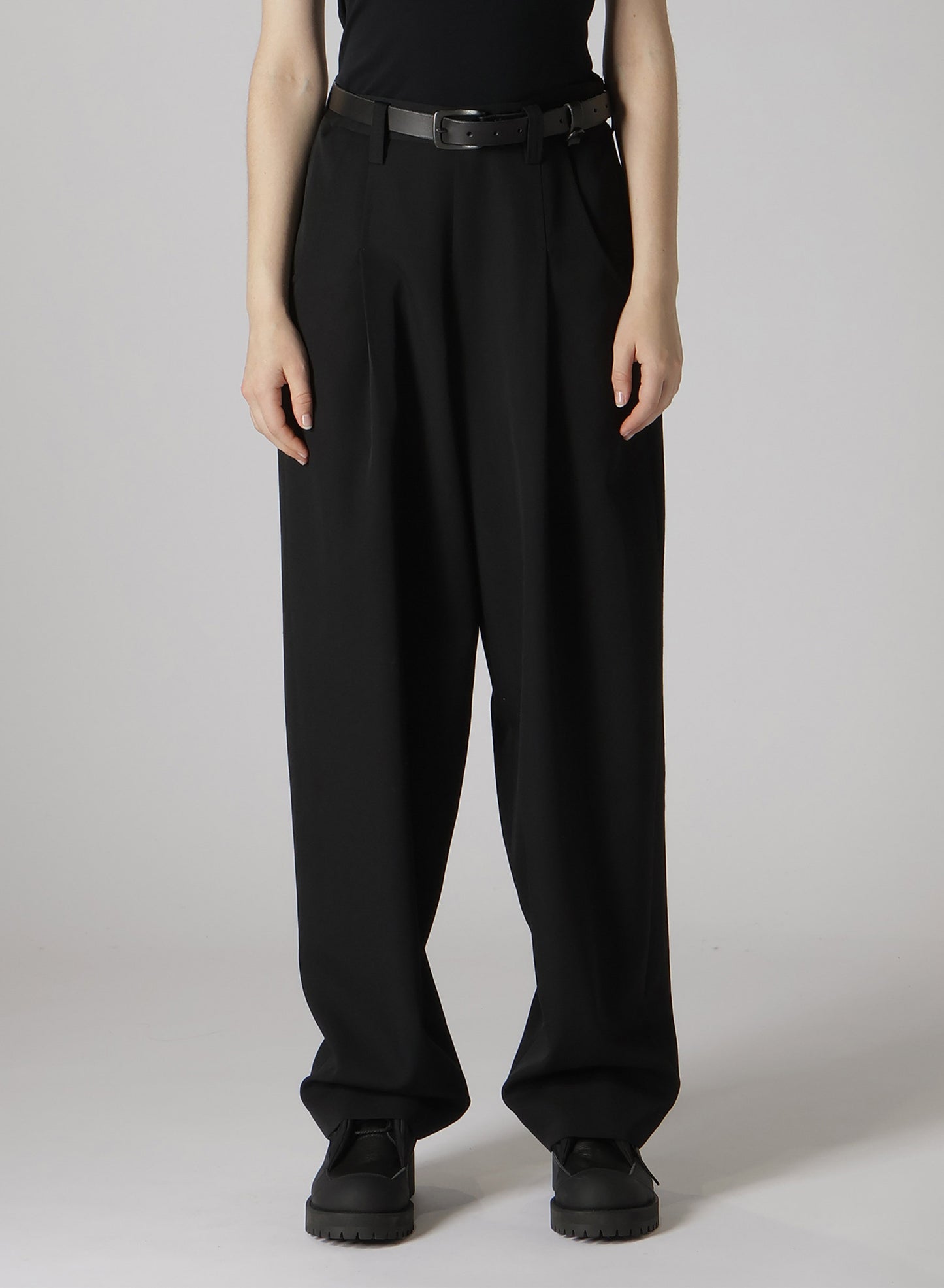 WOOL GABARDINE SIDE OPEN PANTS