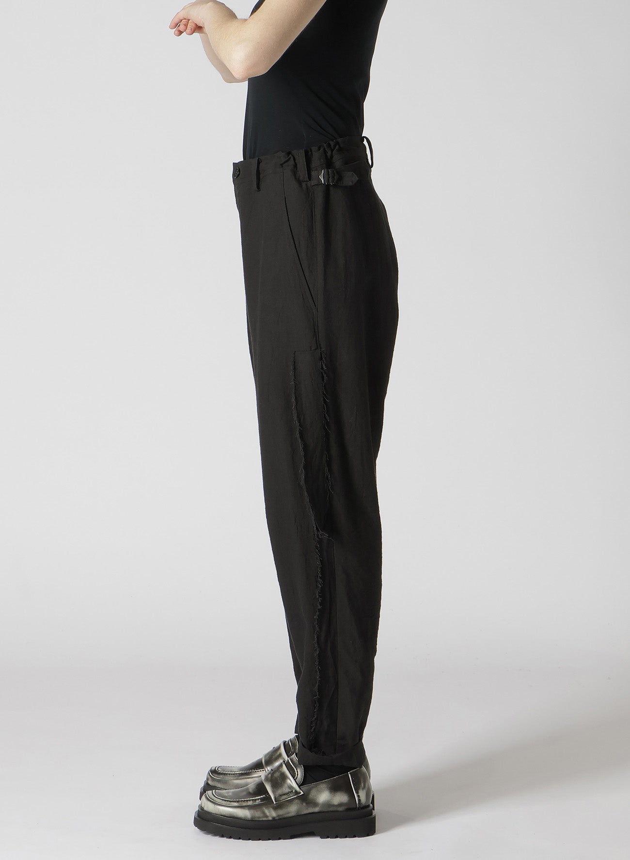 TWILL GARMENT WASH LEFT SIDE LINED PANTS