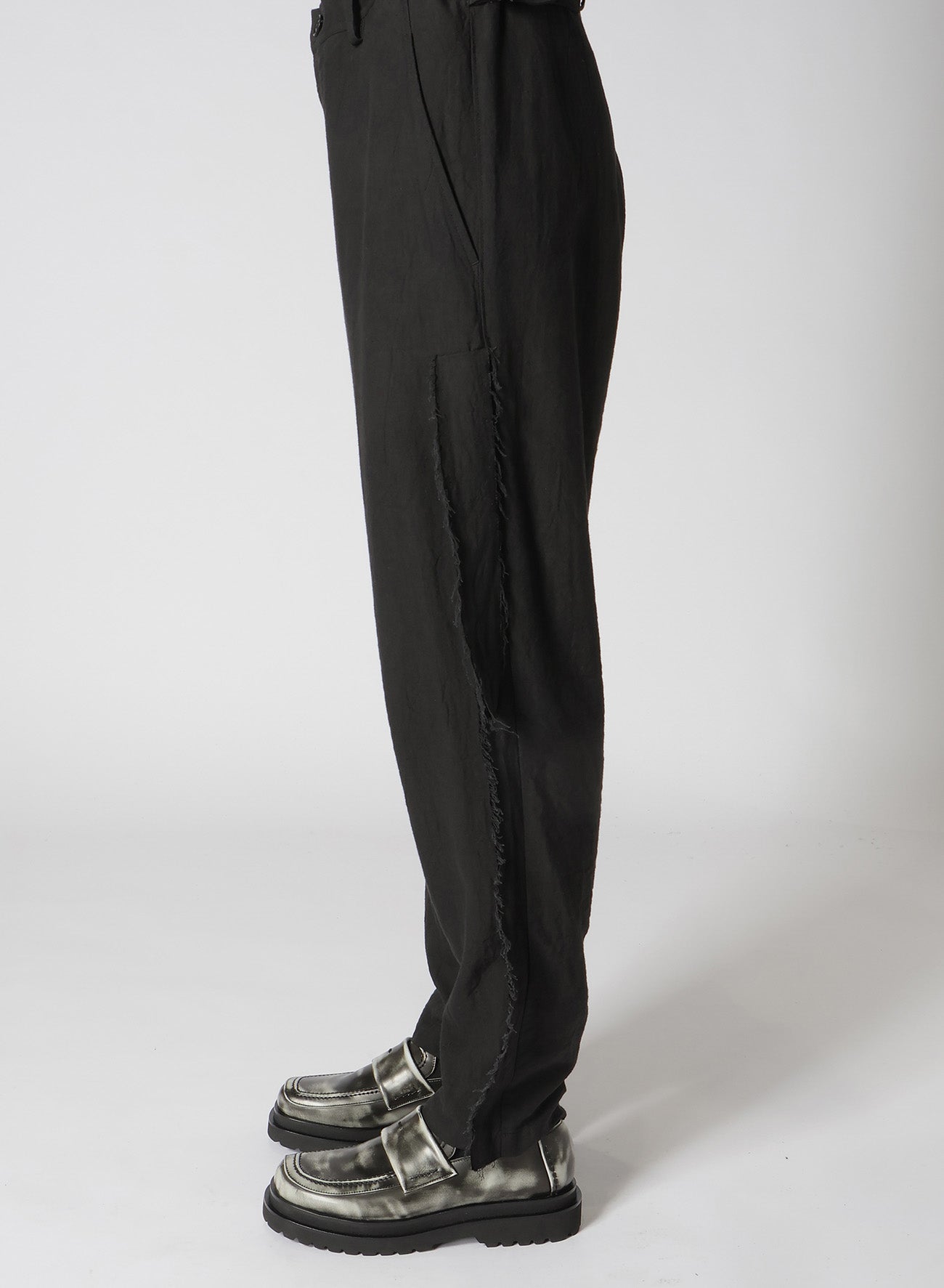 TWILL GARMENT WASH LEFT SIDE LINED PANTS