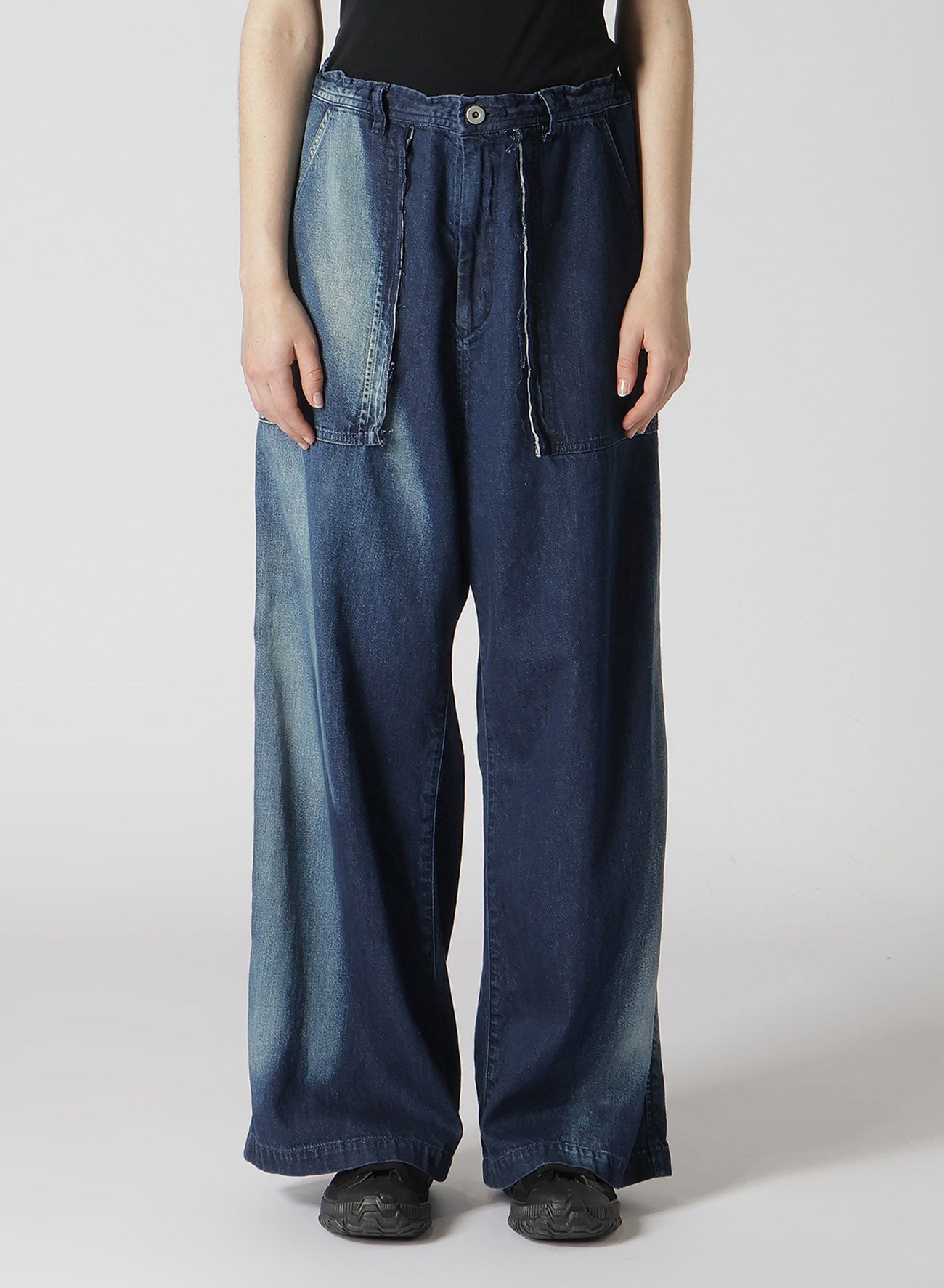 C/ SPOTTED DENIM LONG STRAIGHT PANTS