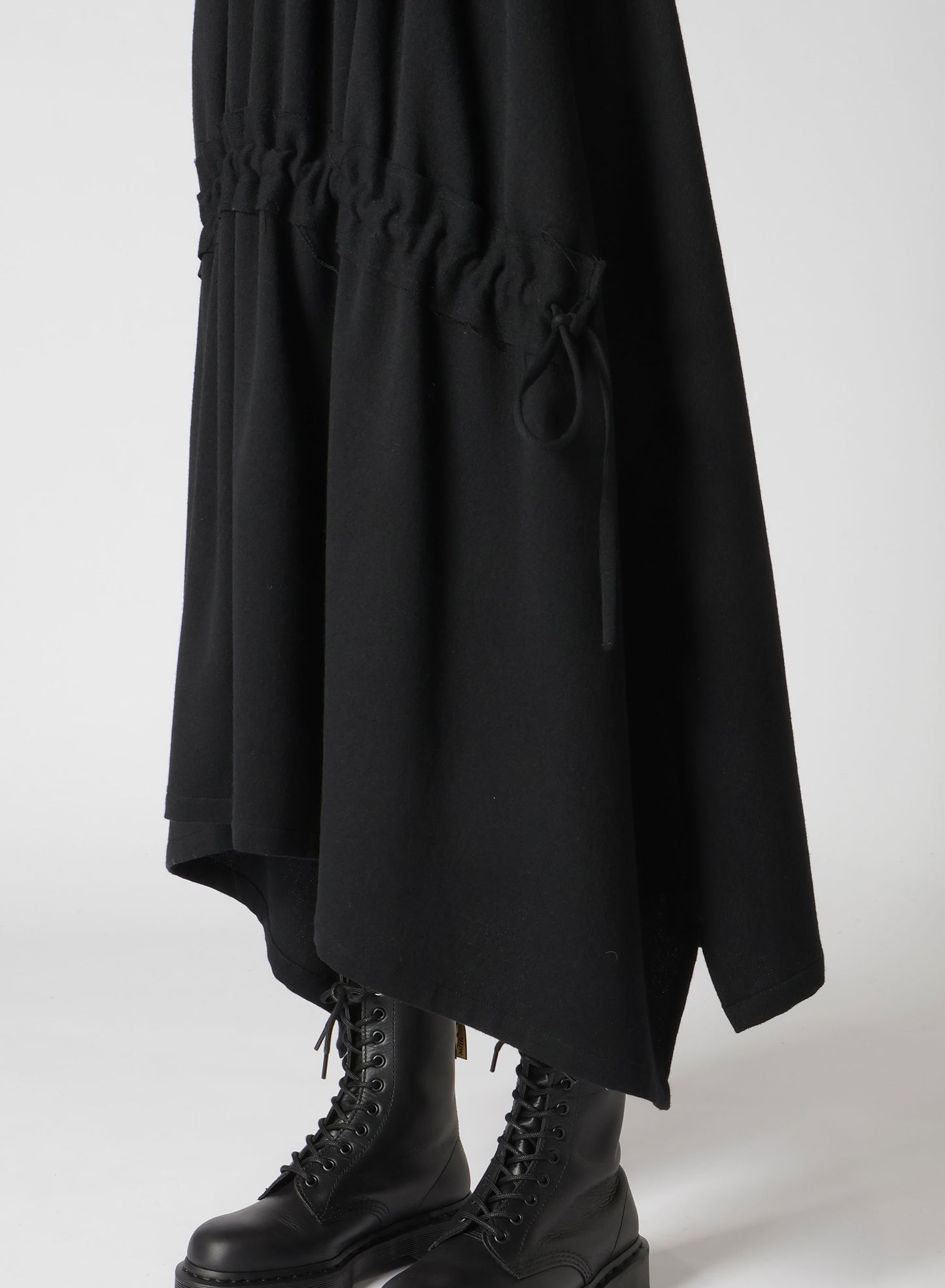 【10/4 12:00(JST) Release】STRETCH FLANNEL SHIRRING SKIRT