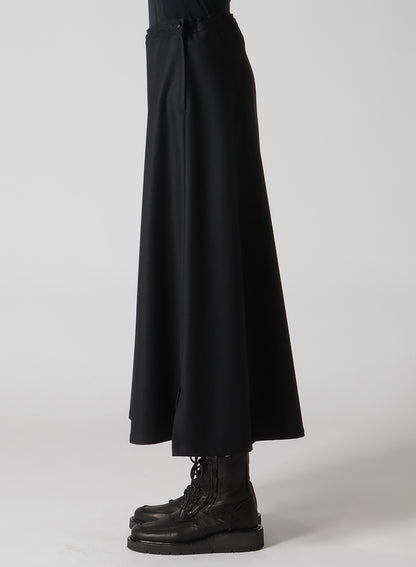 W/ FLANNEL HAND STITCHED ASYMMETRIC FLARE SKIRT