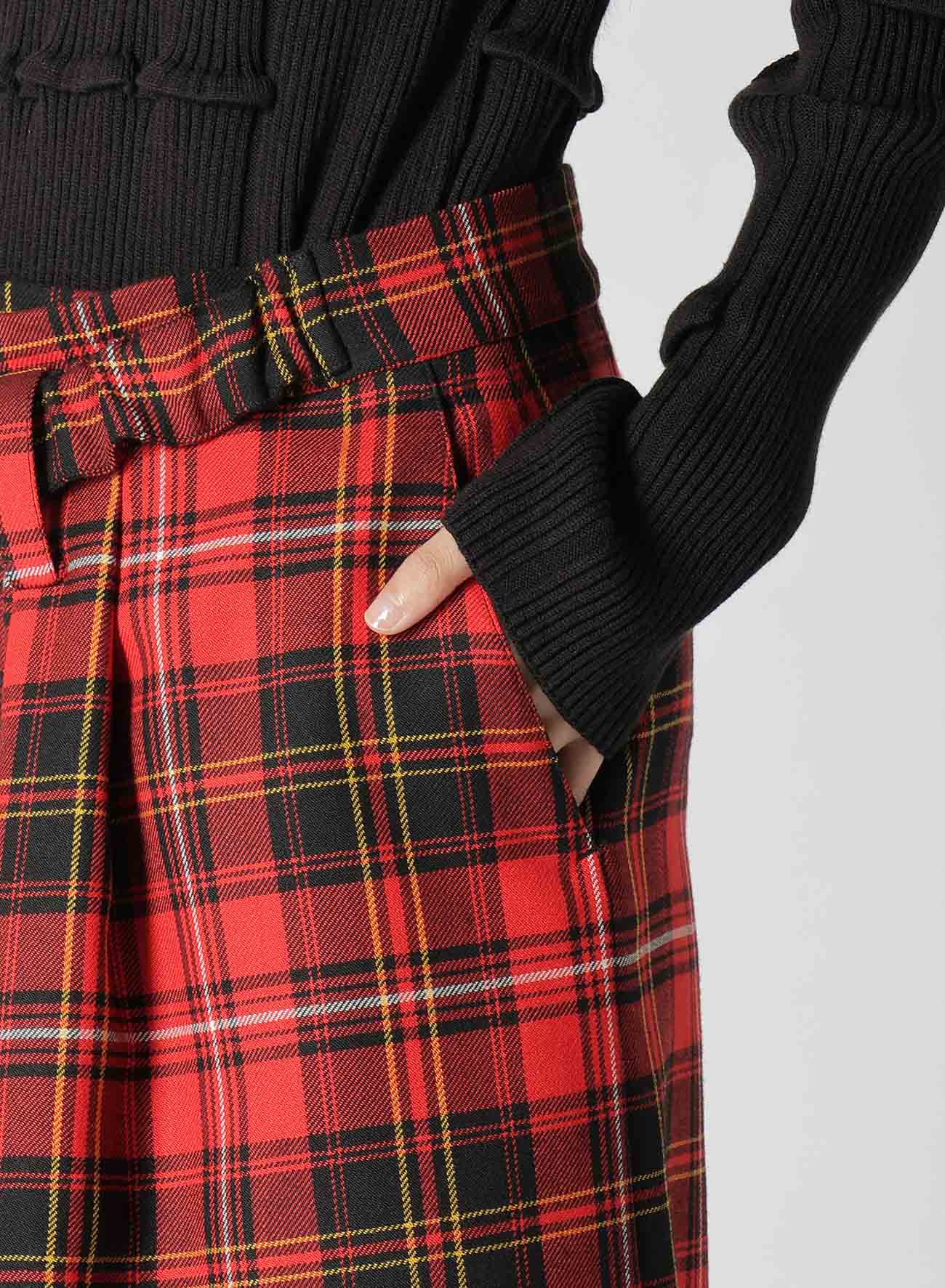 TARTAN CHECK FRONT TUCKED SKIRT