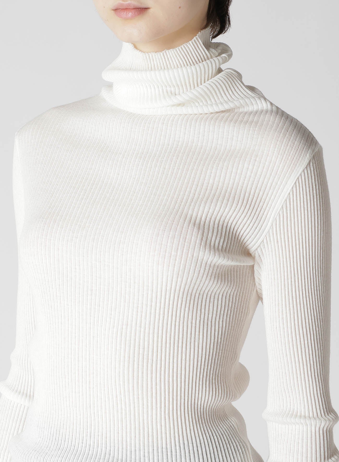 GAUZE RIB EXTRA LONG SLEEVE HIGH NECK T