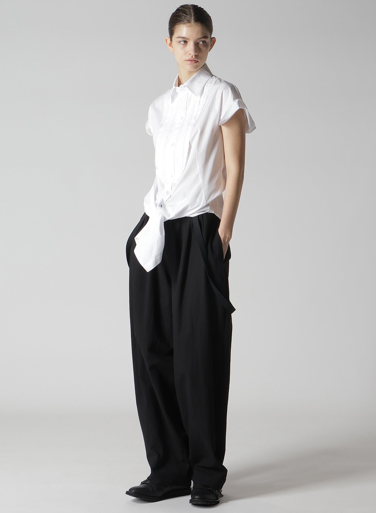 100/2 COTTON BROAD PLEATED SHIRT