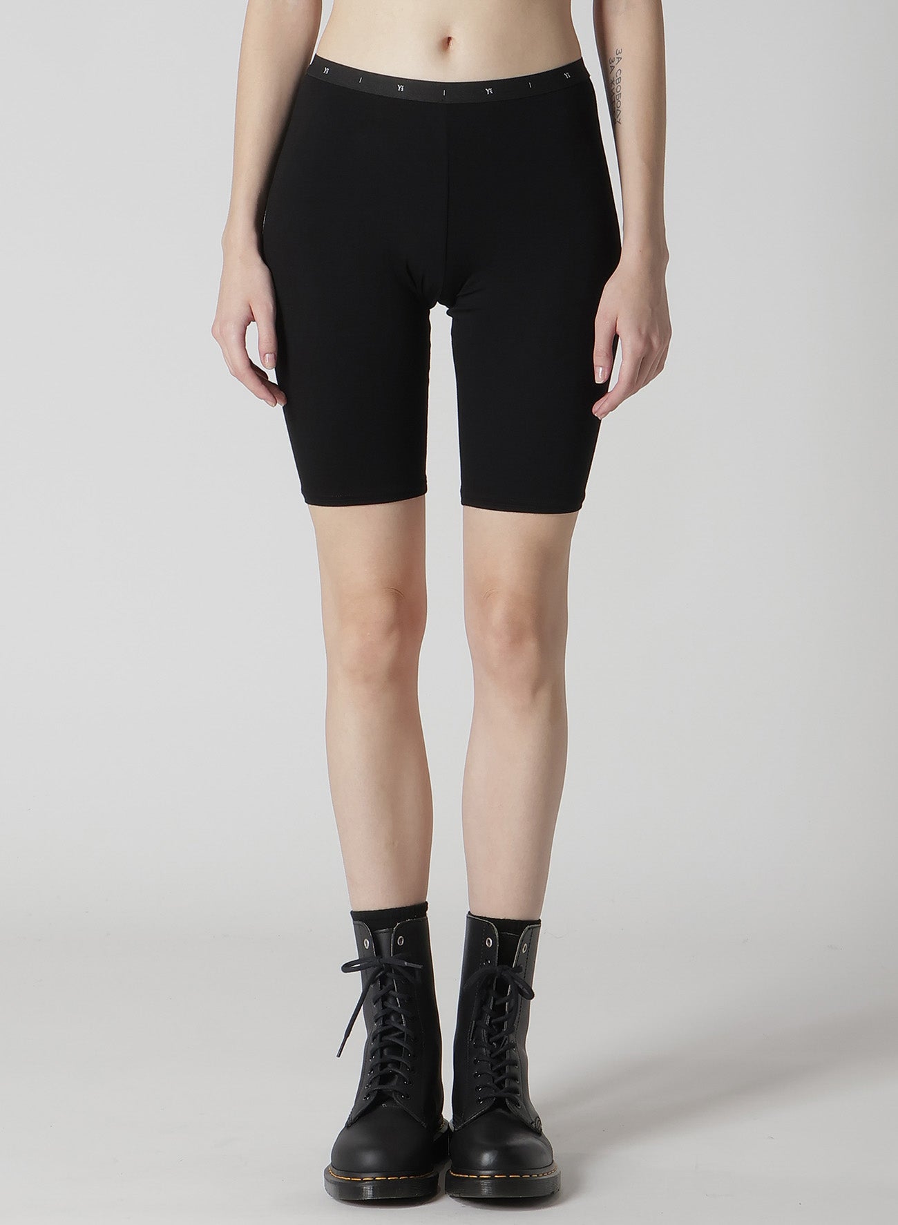 RAYON JERSEY KNEE LENGTH LEGGINGS