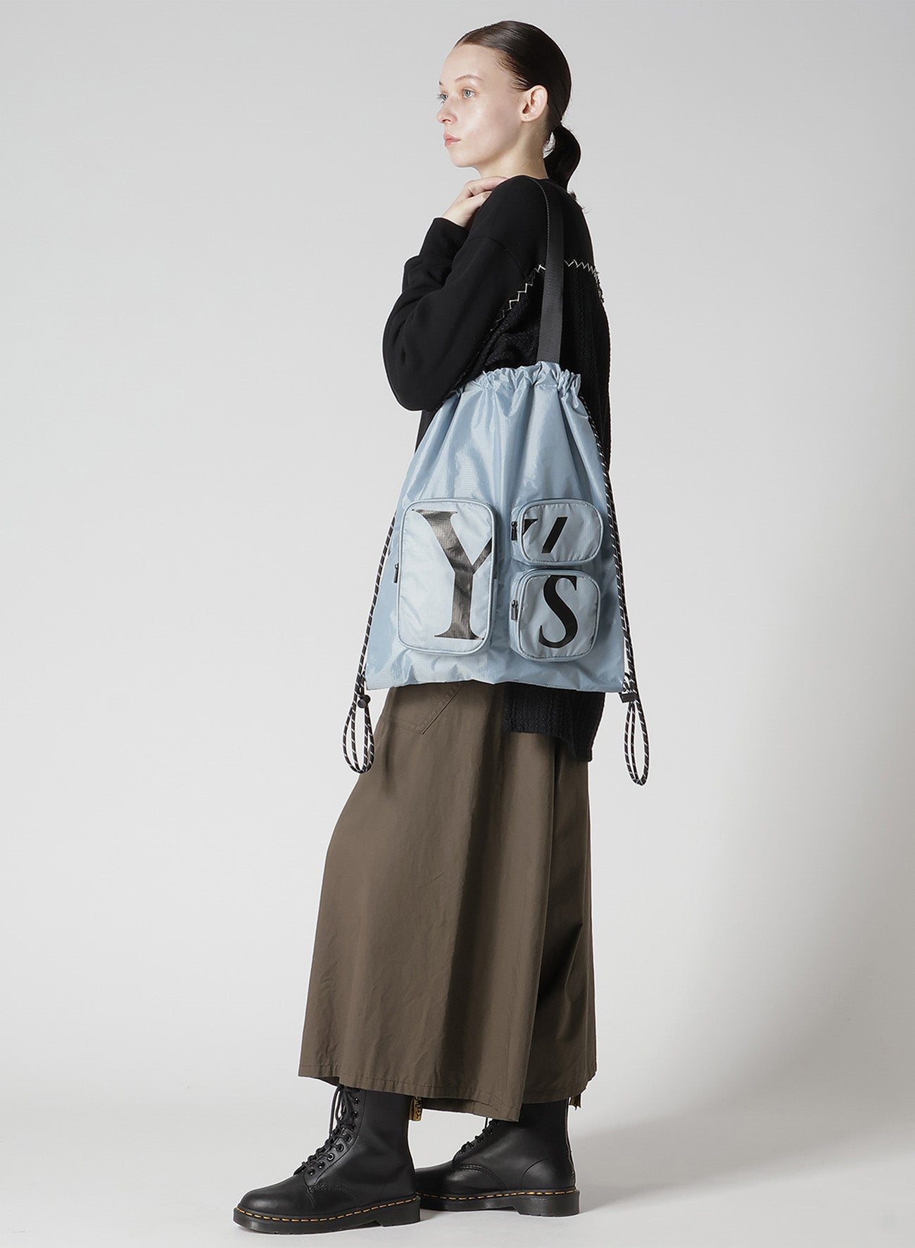 [ねぎ]　　Y-3 Yohji Yamamoto バックパック グレー STAFF STYLING｜THE SHOP YOHJI YAMAMOTO