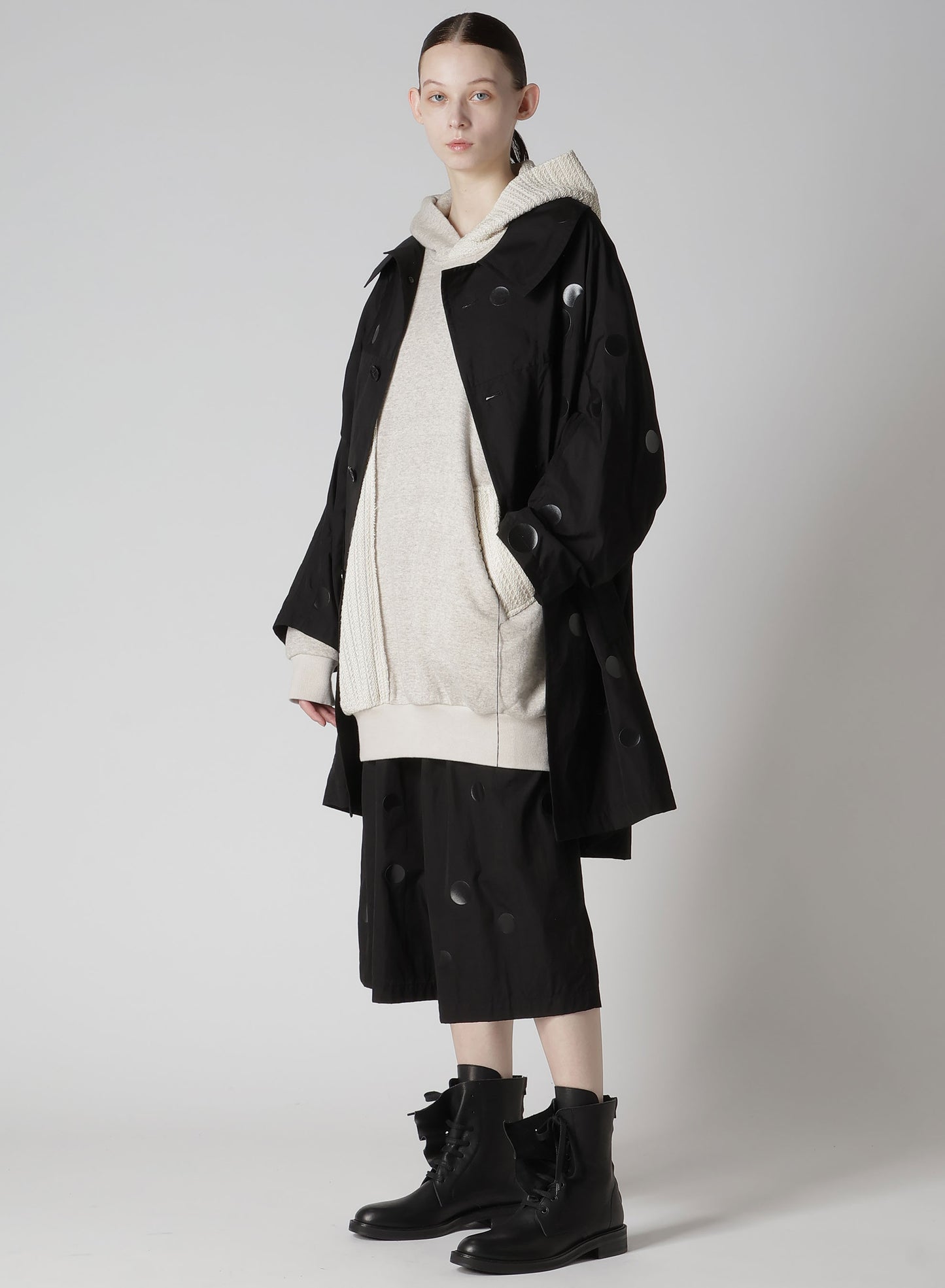100/2 BROAD DOT PIGMENT PRINT ARRANGED SLEEVE COAT
