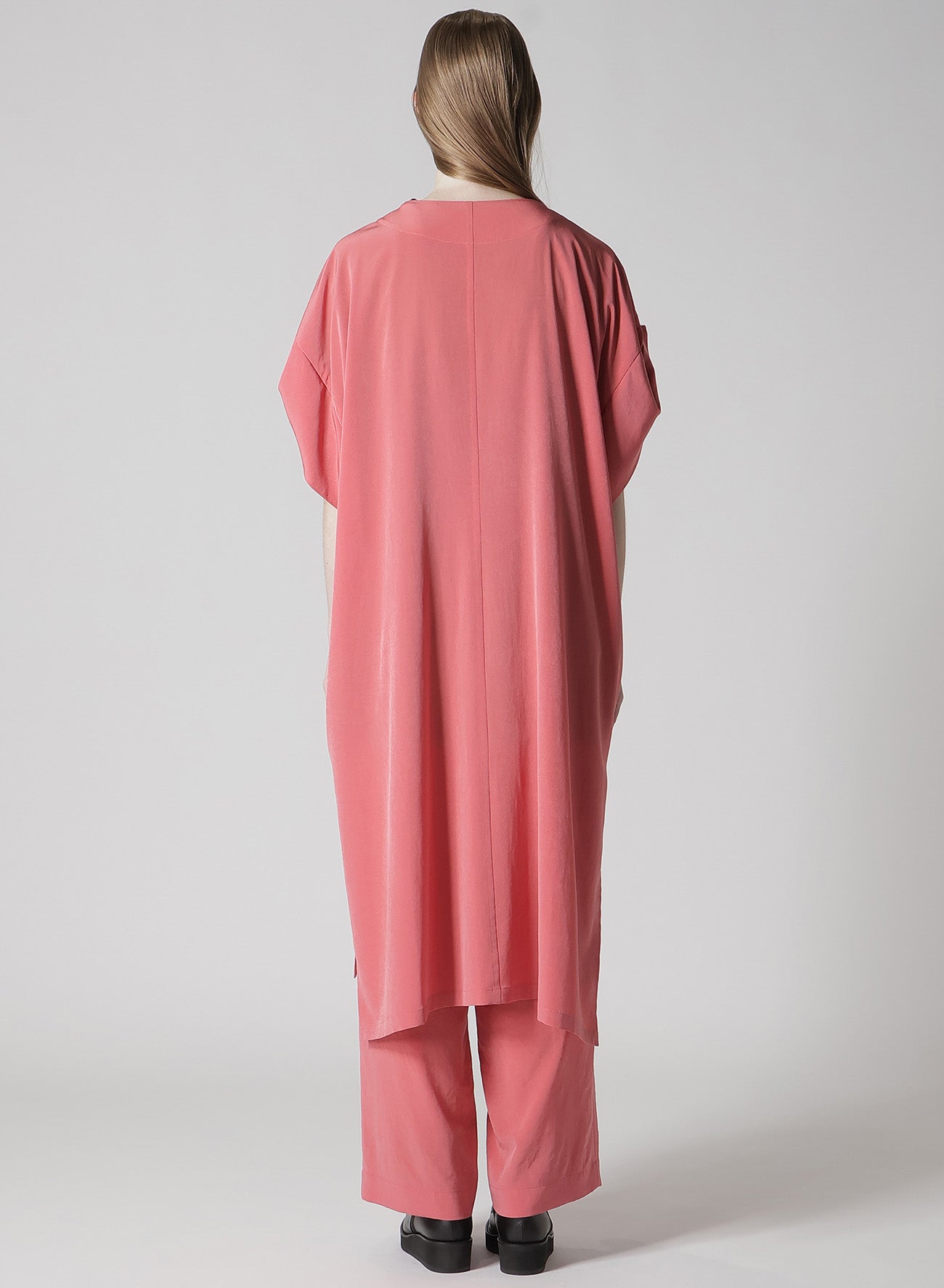 TA/PE CREPE DE CHINE ROLLED UP SLEEVE DRESS