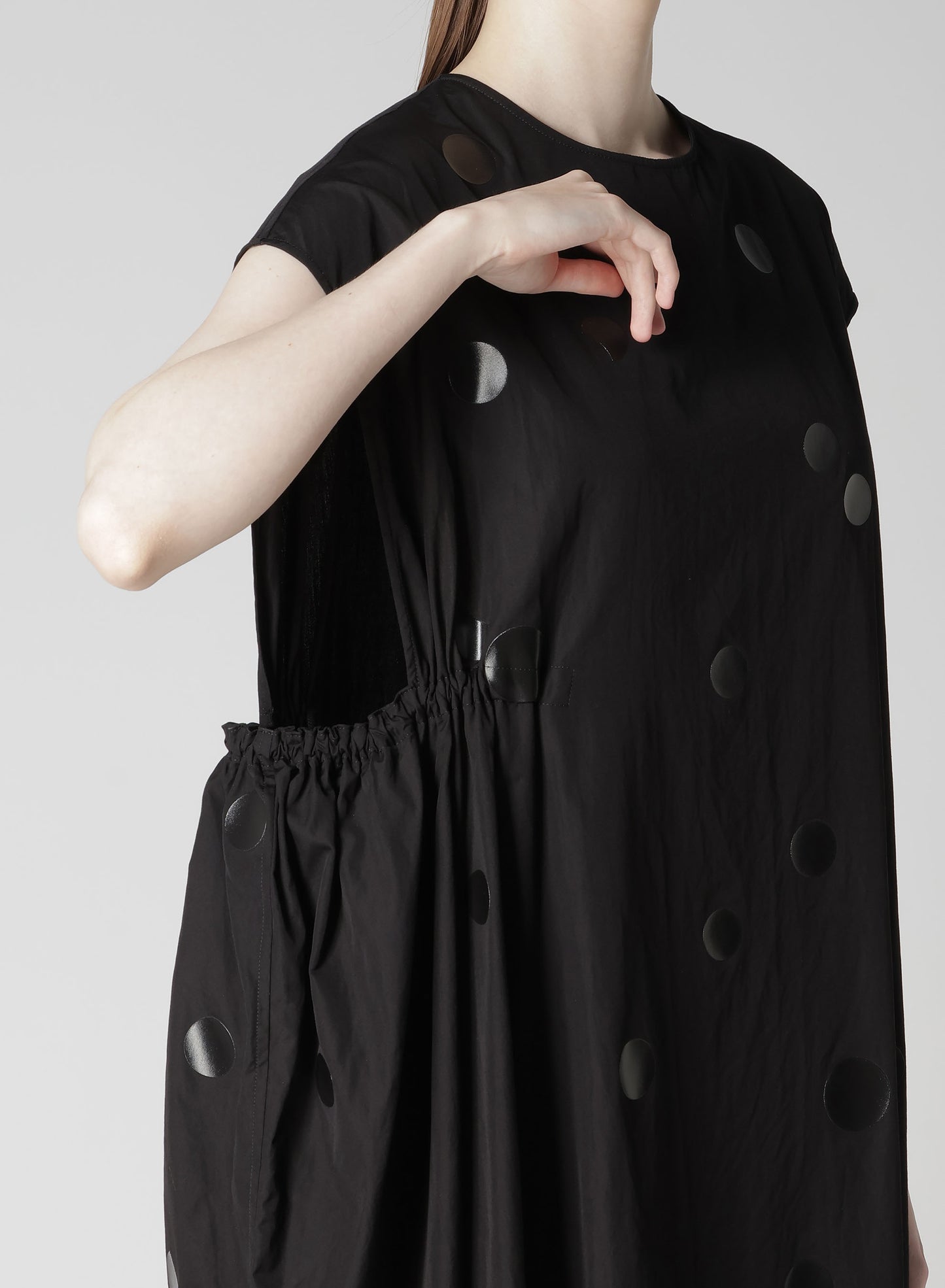 100/2 BROAD DOT PIGMENT PRINT GATHERED DRESS