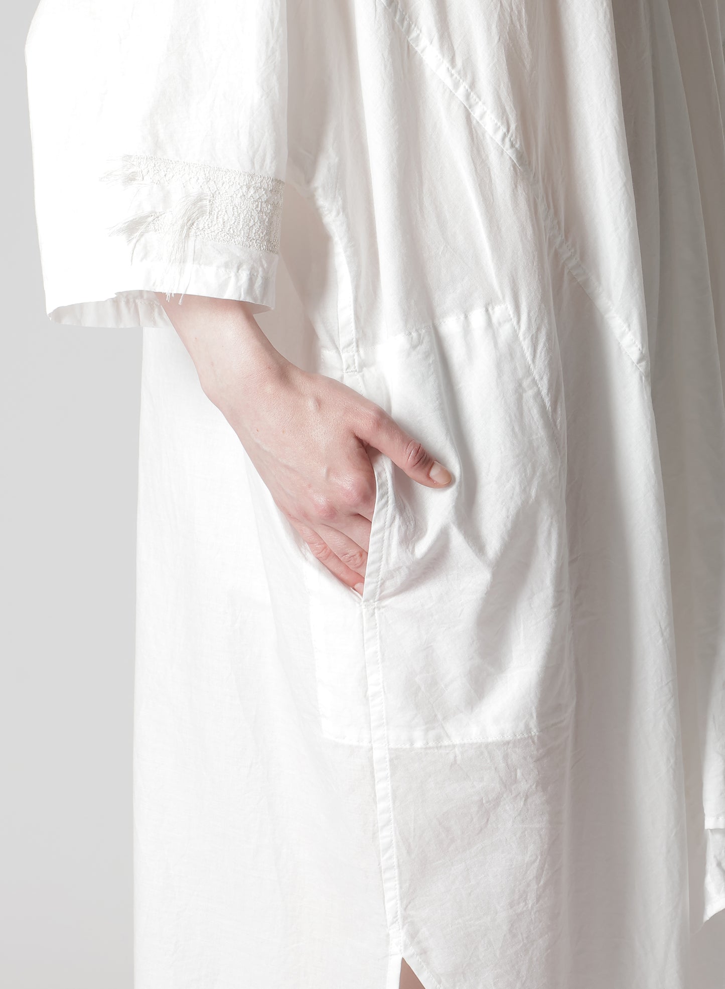 COTTON LAWN ARRANGED SLEEVE V NECK DRESS