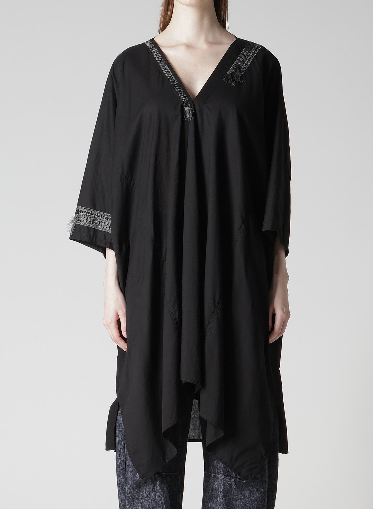 COTTON LAWN ARRANGED SLEEVE V NECK DRESS