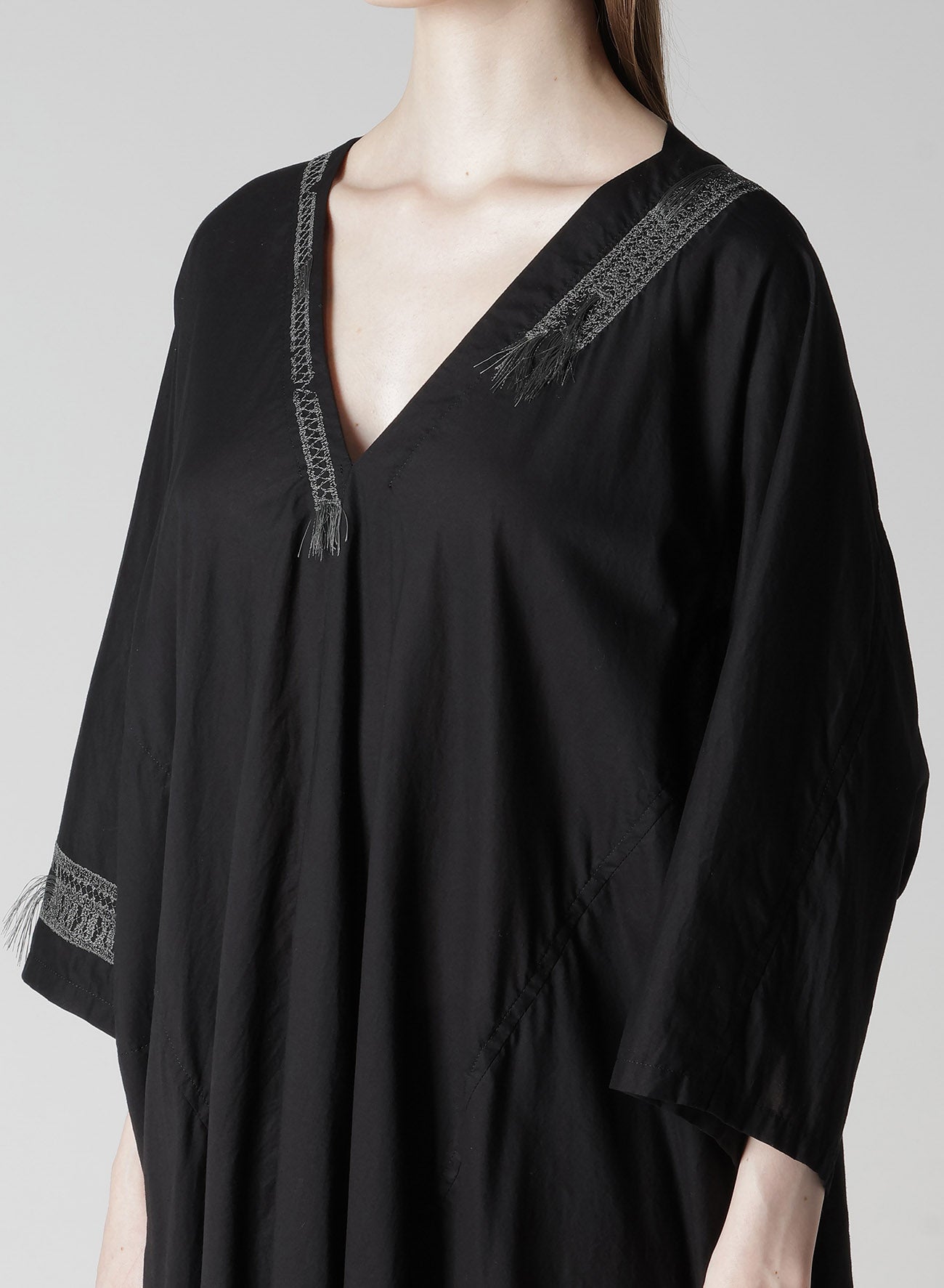 COTTON LAWN ARRANGED SLEEVE V NECK DRESS