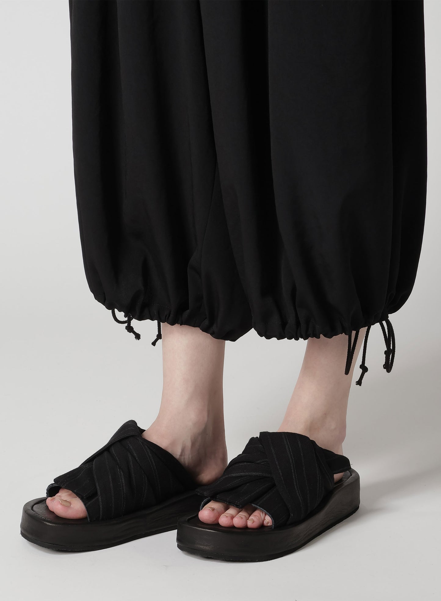 RAYON STRIPE/LEATHER COMBI SOLE SANDALS