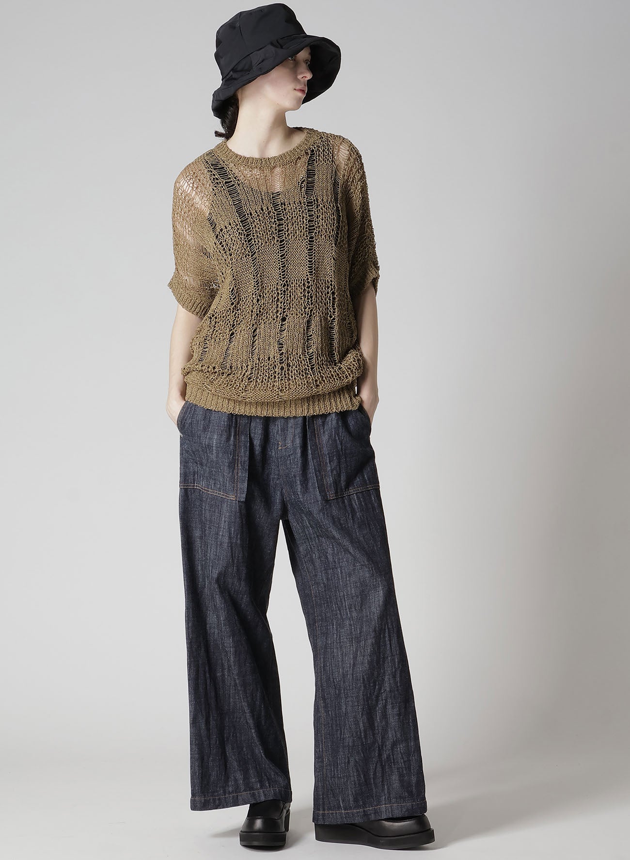 POLYESTER TUCKED CASABLANCA