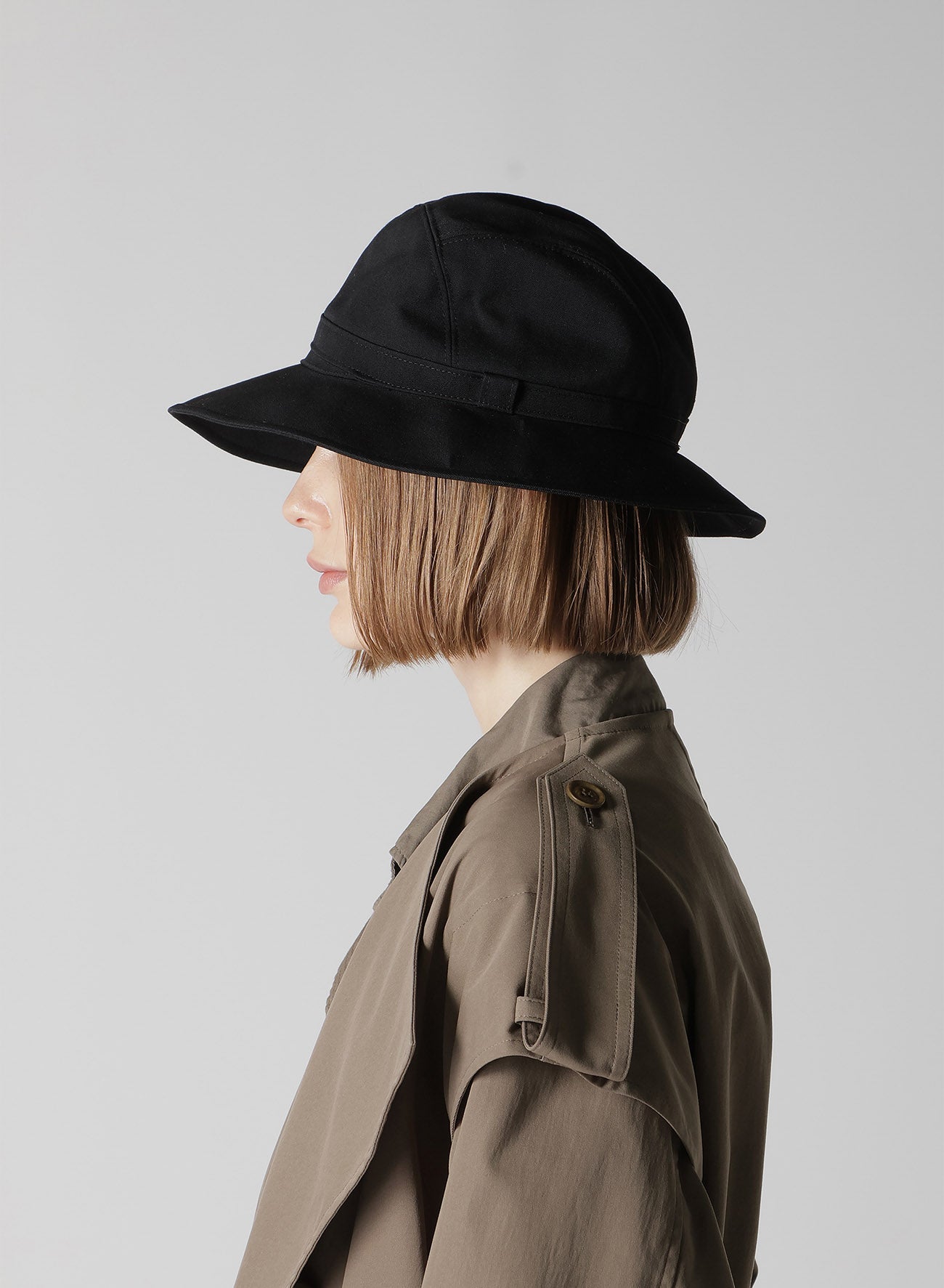 WOOL GABARDINE ARRANGED HAT