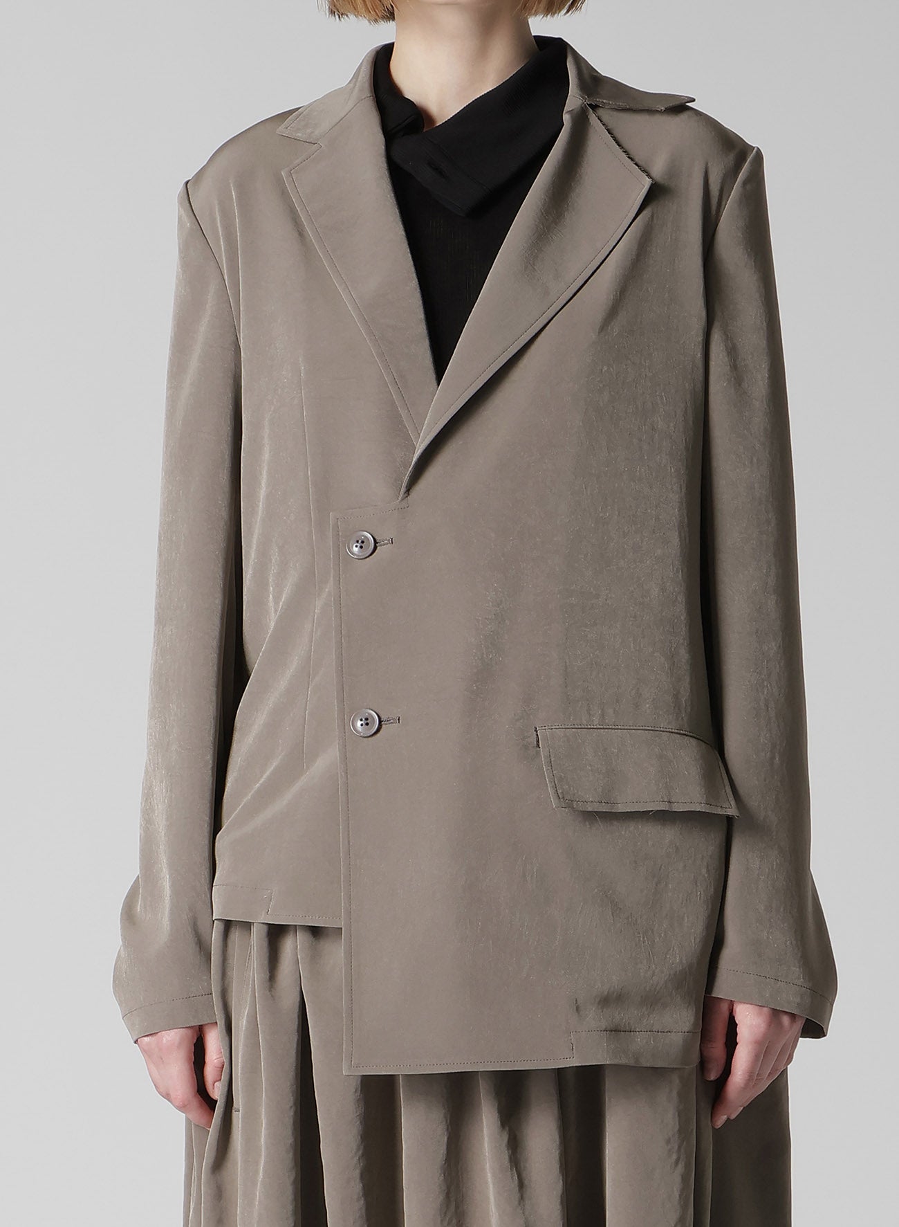 TA/PE CREPE DE CHINE ASYMMETRIC JACKET