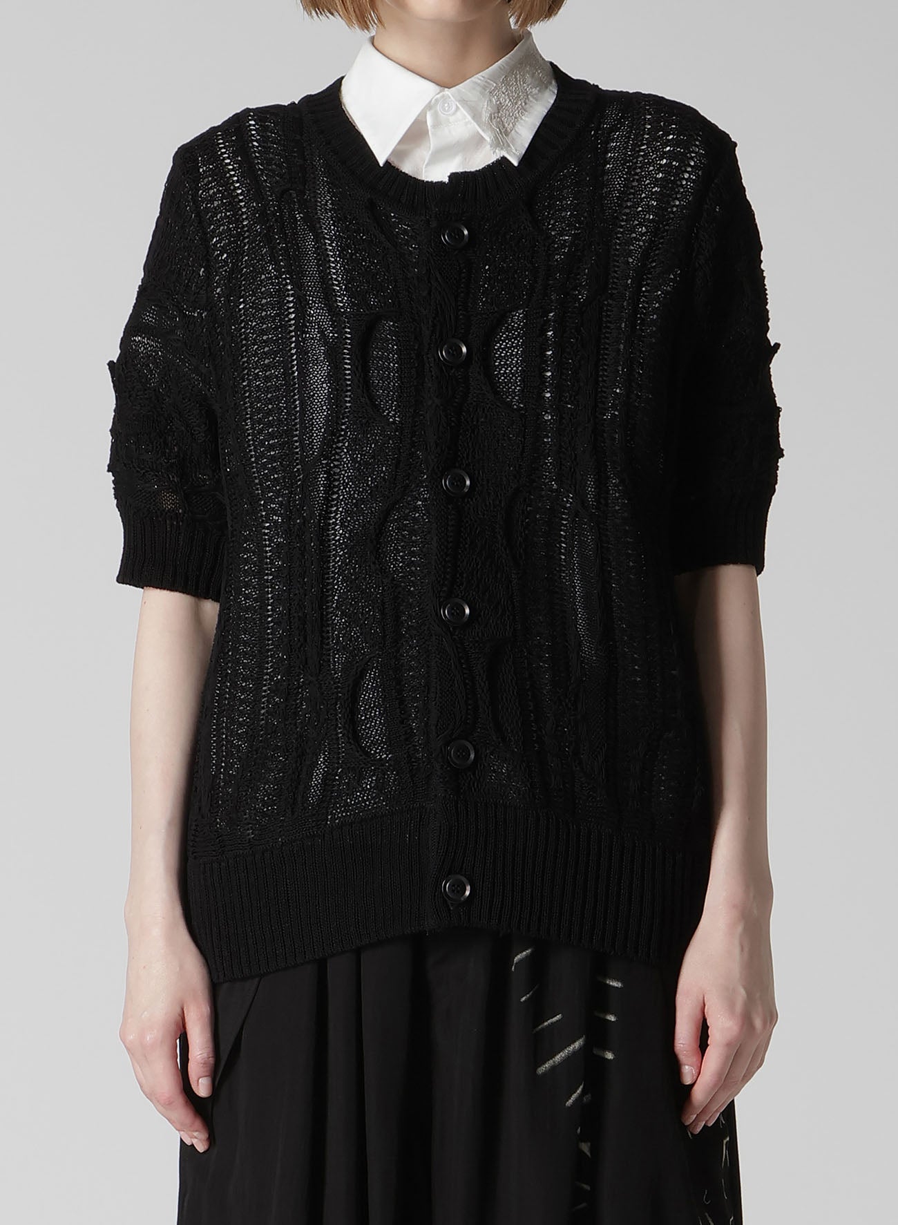 3D CABLE KNIT CARDIGAN