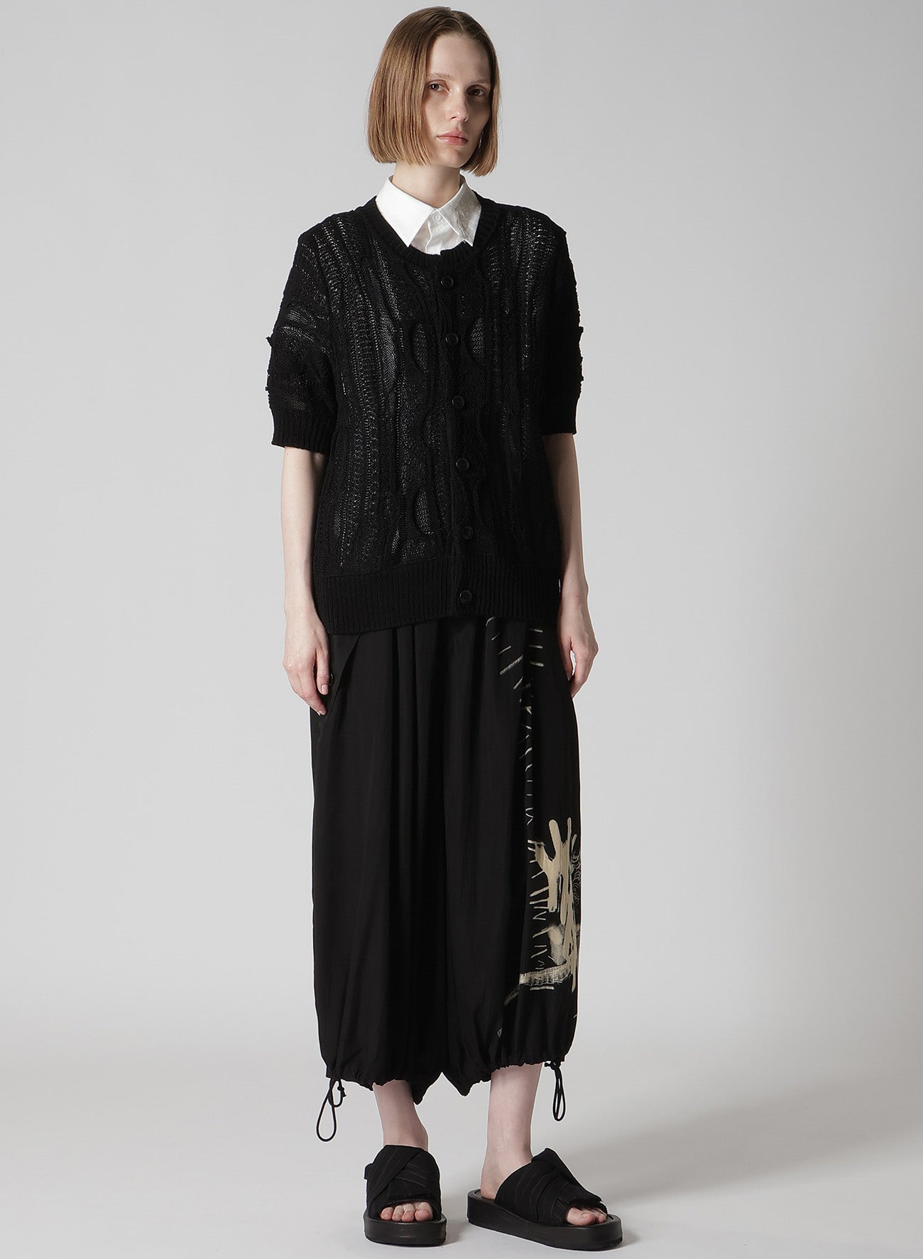 3D CABLE KNIT CARDIGAN