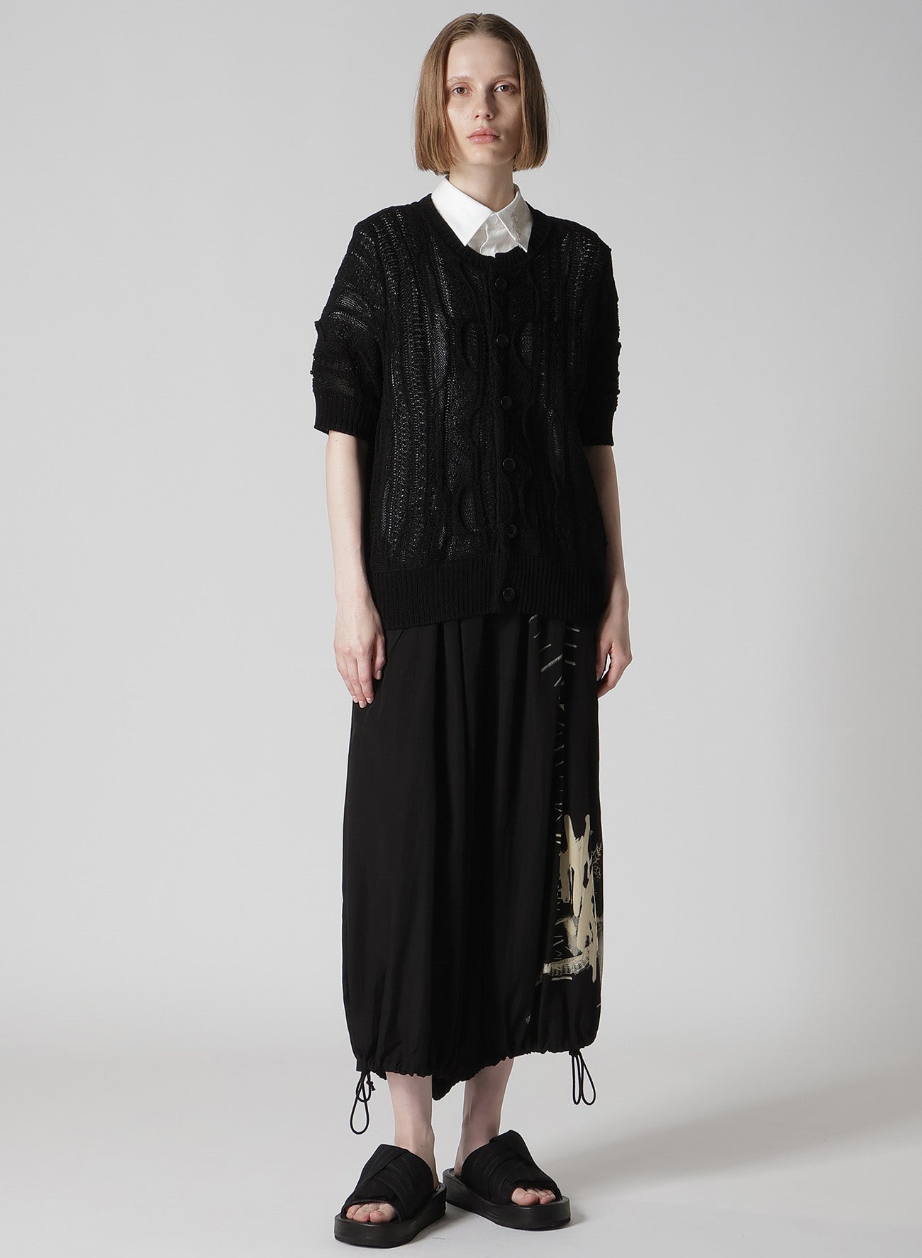 3D CABLE KNIT CARDIGAN