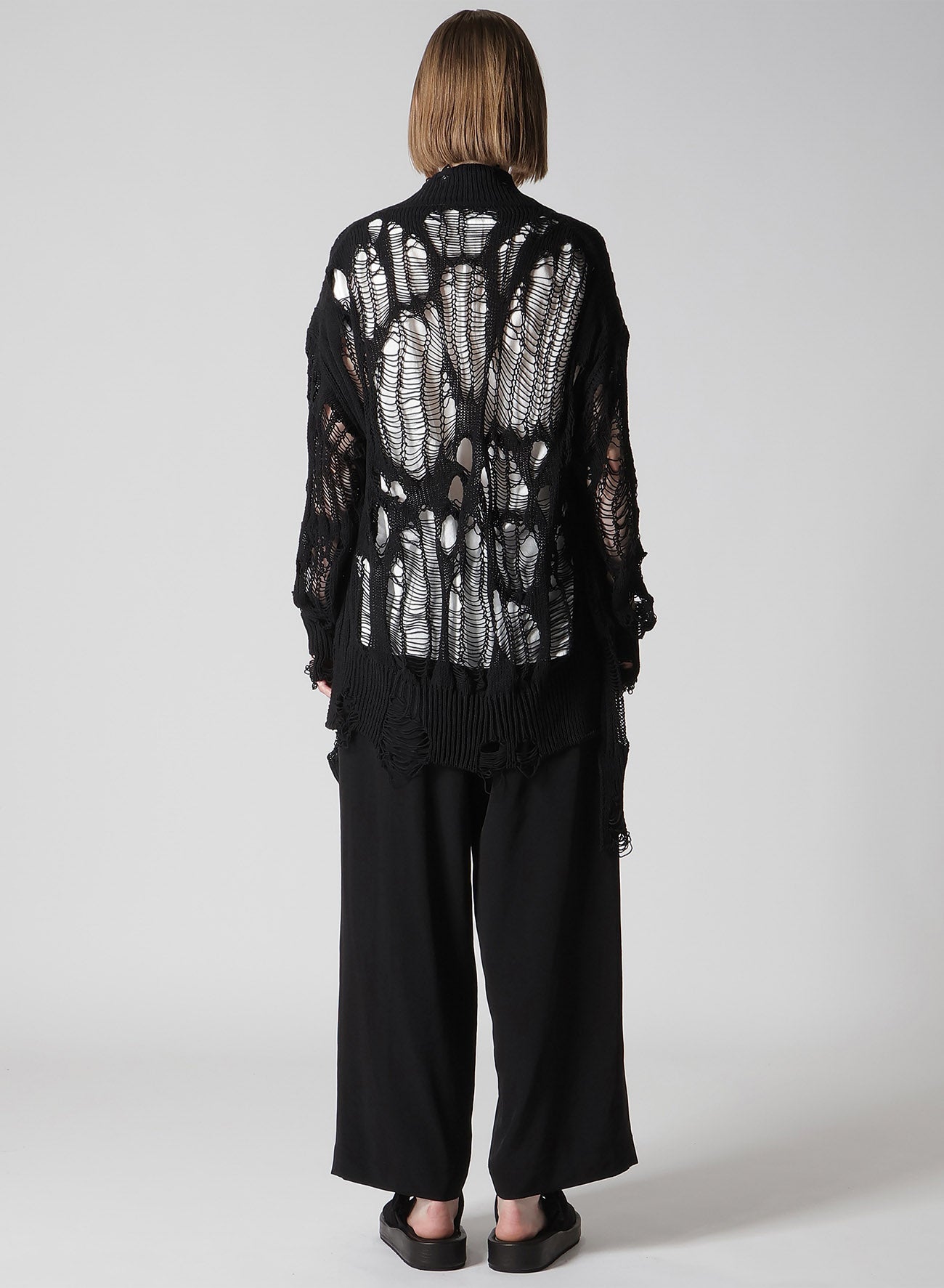 THREAD DESIGN KNIT CARDIGAN