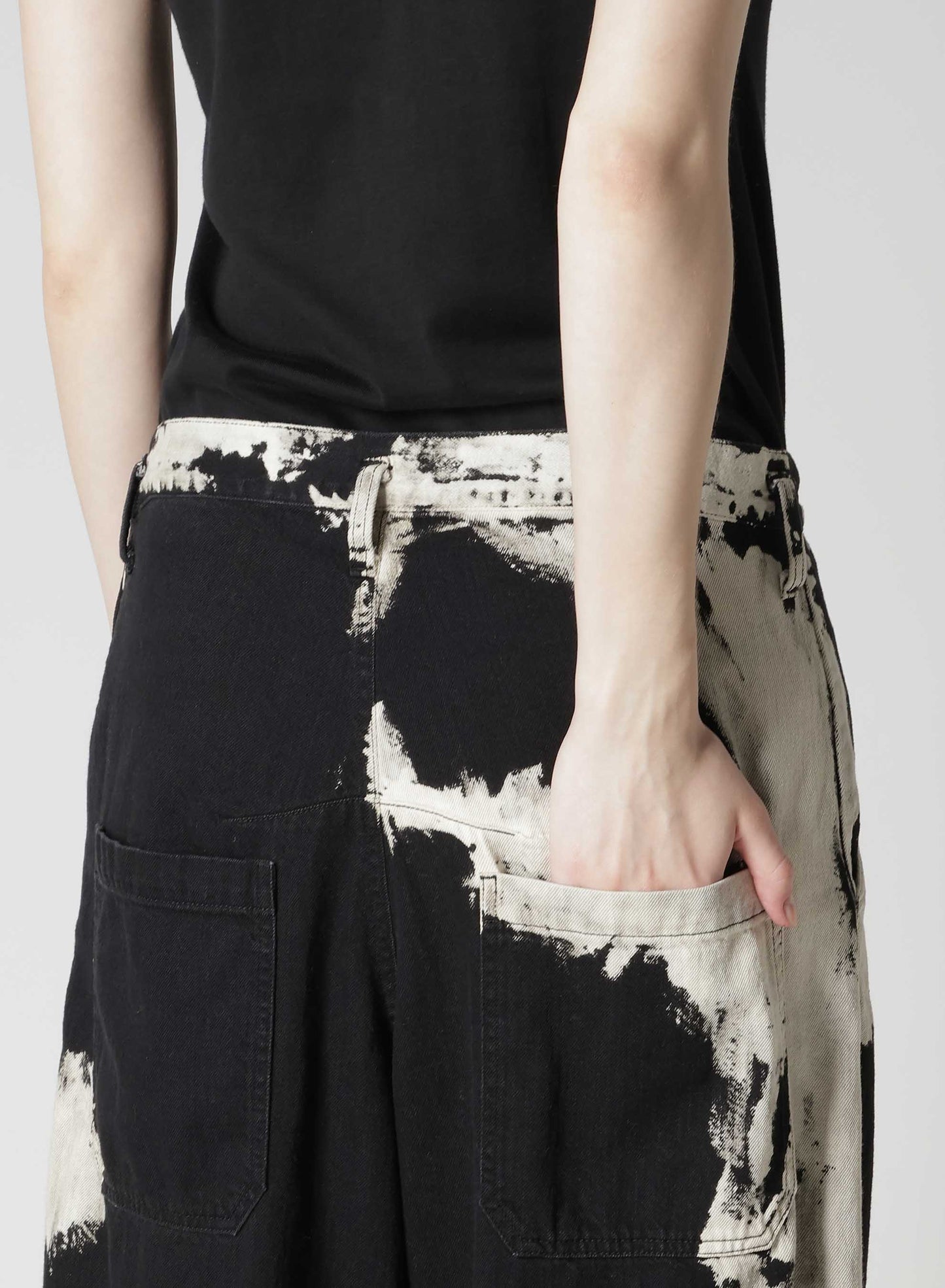 8OZ DENIM BRUSH BLEACH WIDE PANTS